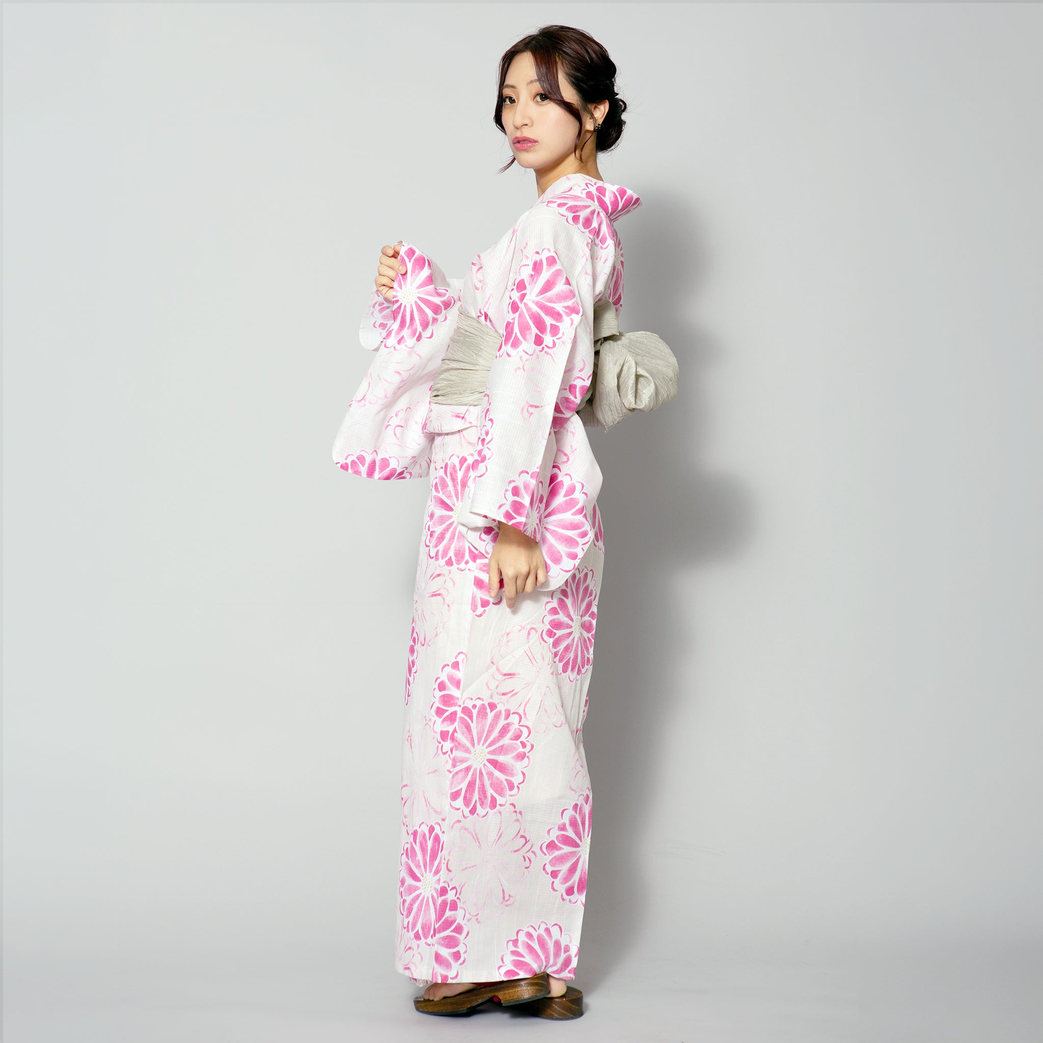 菊 綿浴衣3点セット(浴衣+腰ひも+兵児帯)