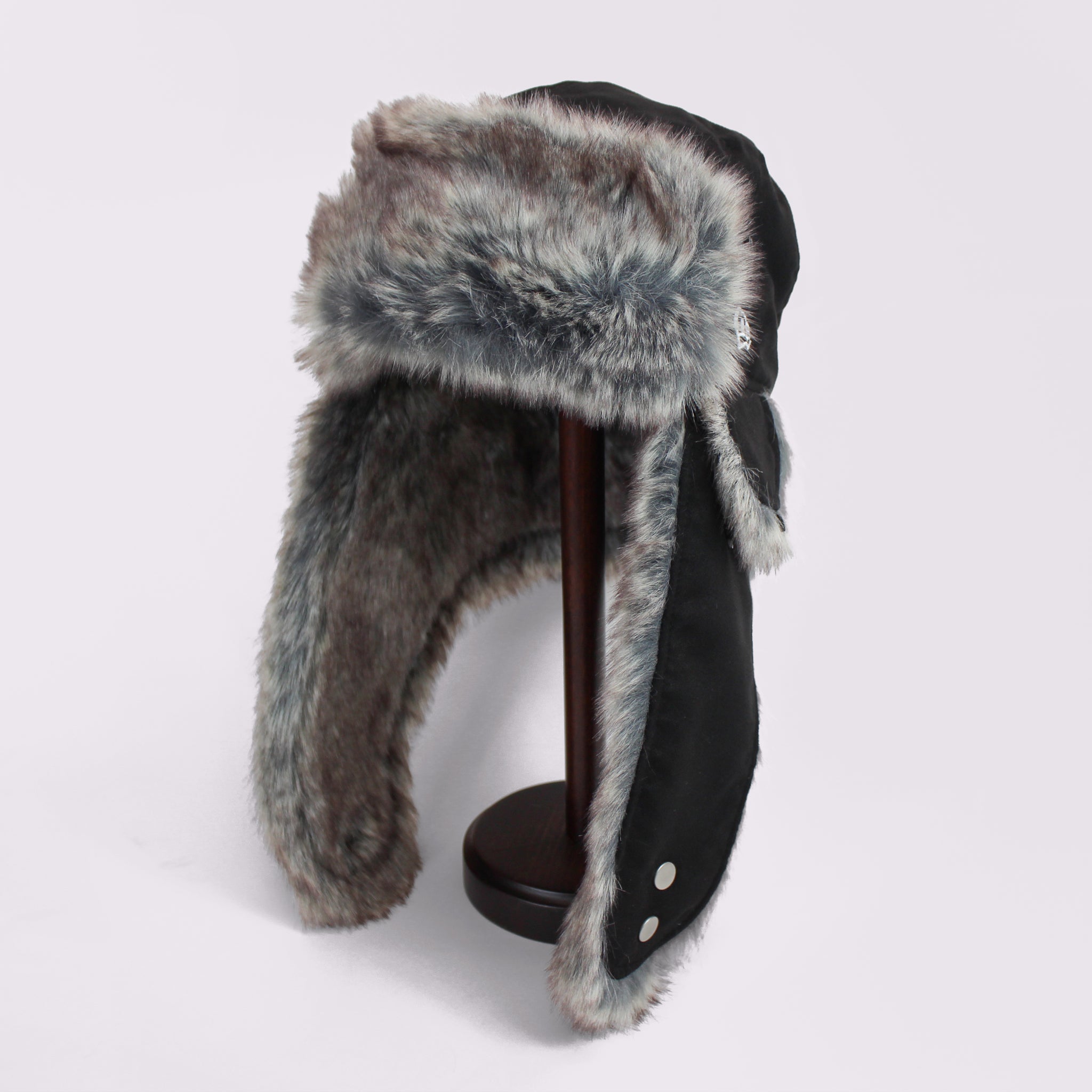 NEW ERA/ニューエラ  トラッパー Synthetic Suede シンセティックスウェード ブラック