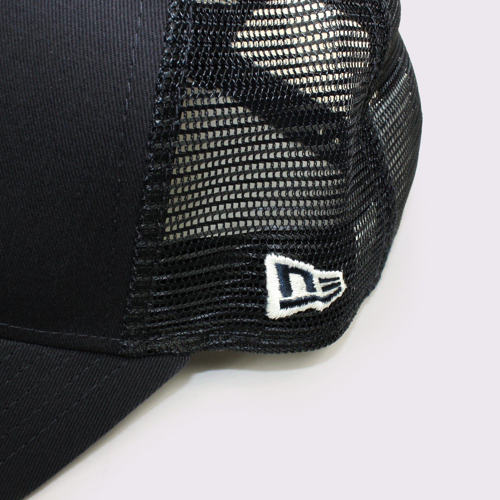 NEW ERA 9FORTY A-Frame トラッカー MLB Side Patch ニューヨーク・ヤンキース ネイビー