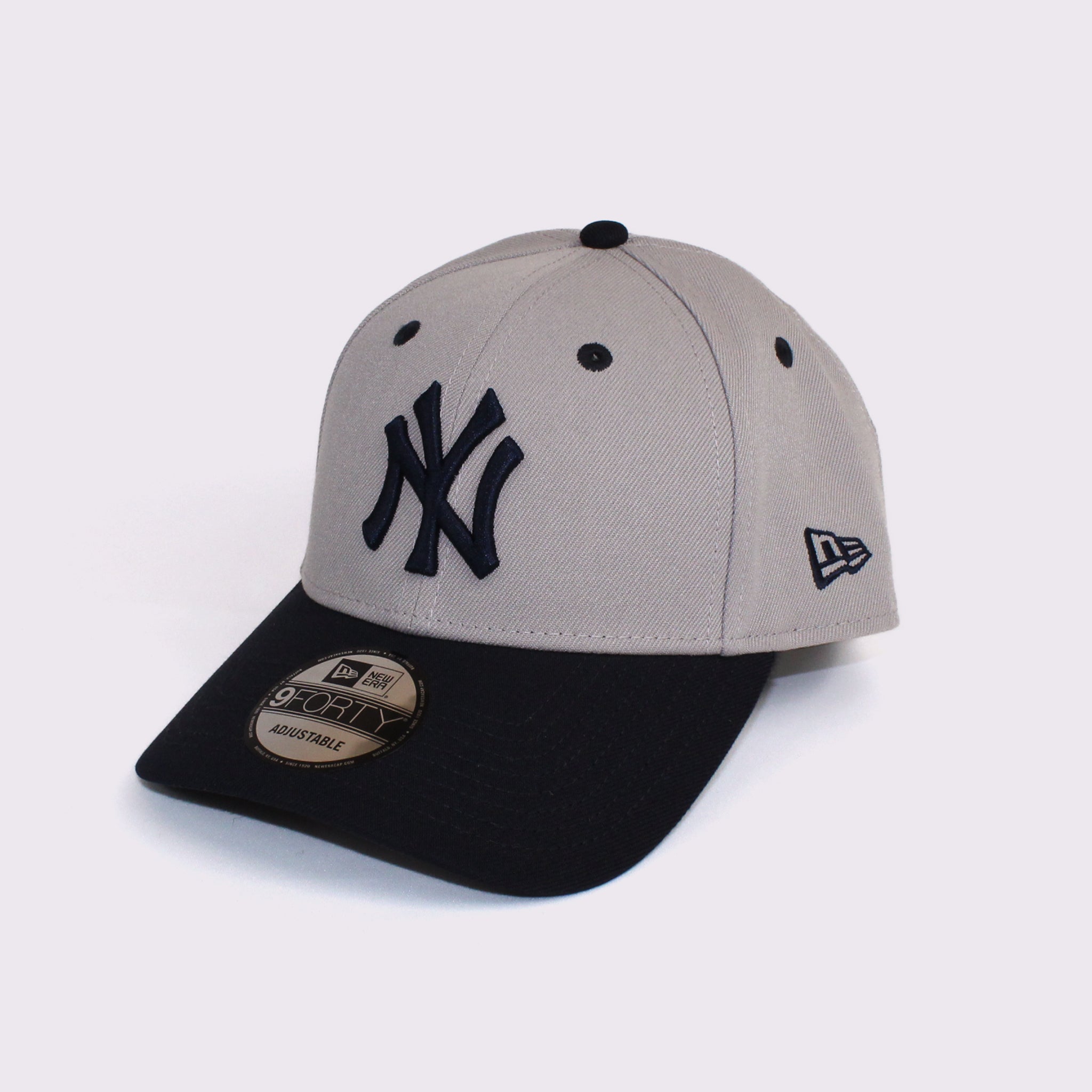 NEW ERA 9FORTY 2-Tone Woven Label ニューヨーク・ヤンキース グレー ネイビーバイザー