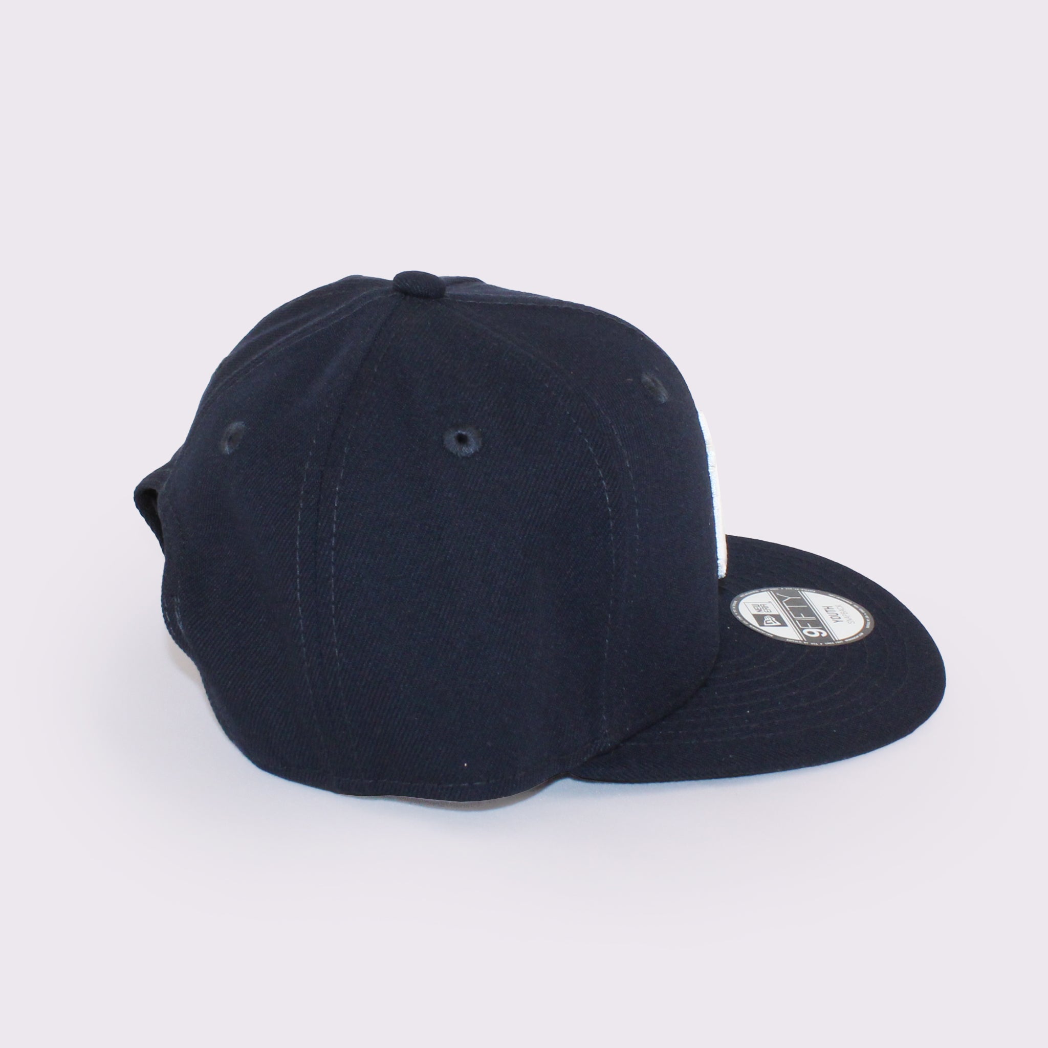 NEW ERA Youth 9FIFTY 自由の女神 エンブロイダリー ニューヨーク・ヤンキース ネイビー