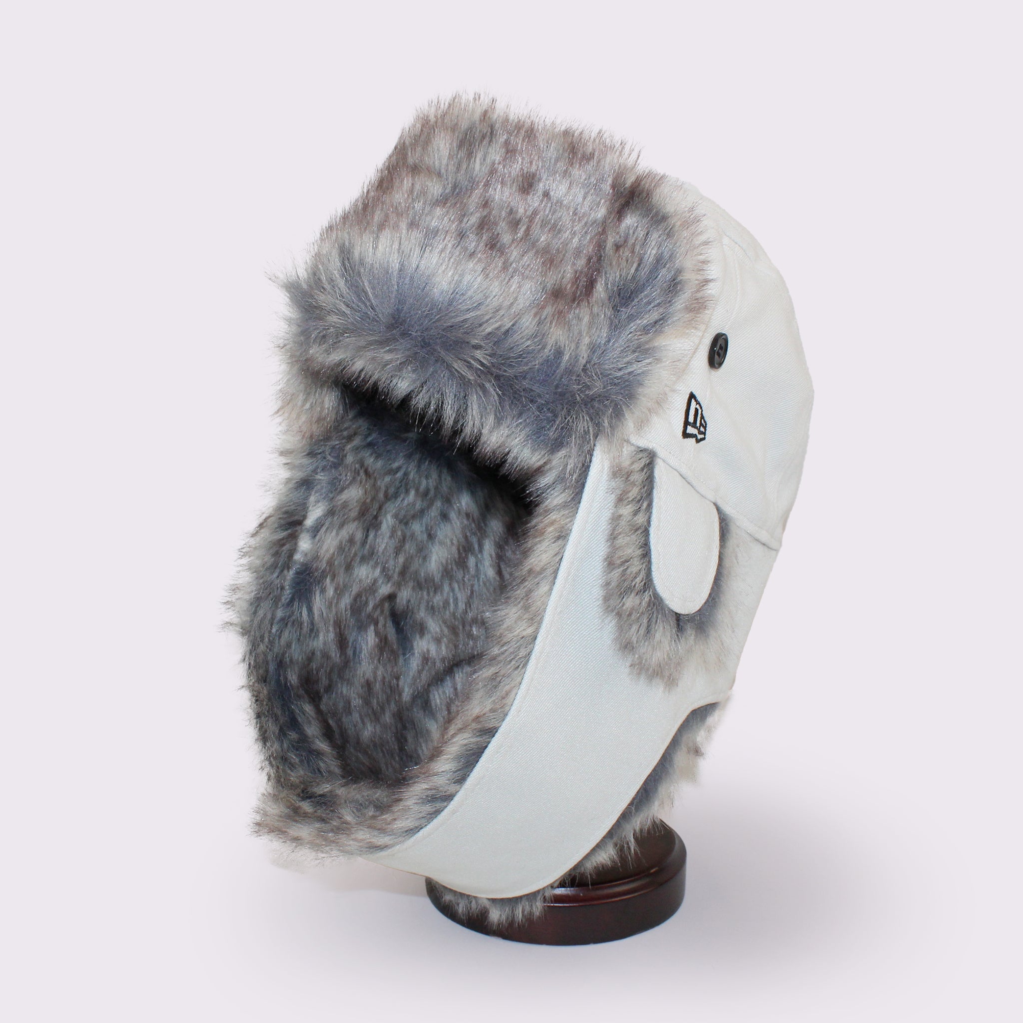 NEW ERA トラッパー カラーバリエーション サンディリネン