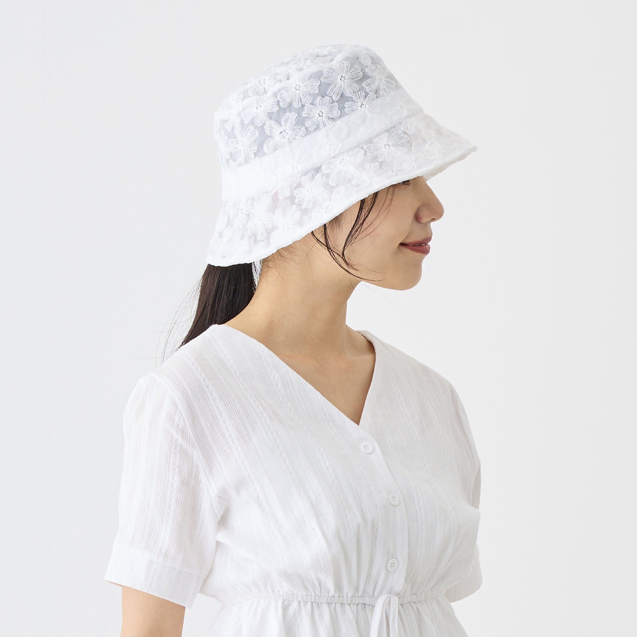 フラワーレースバケット