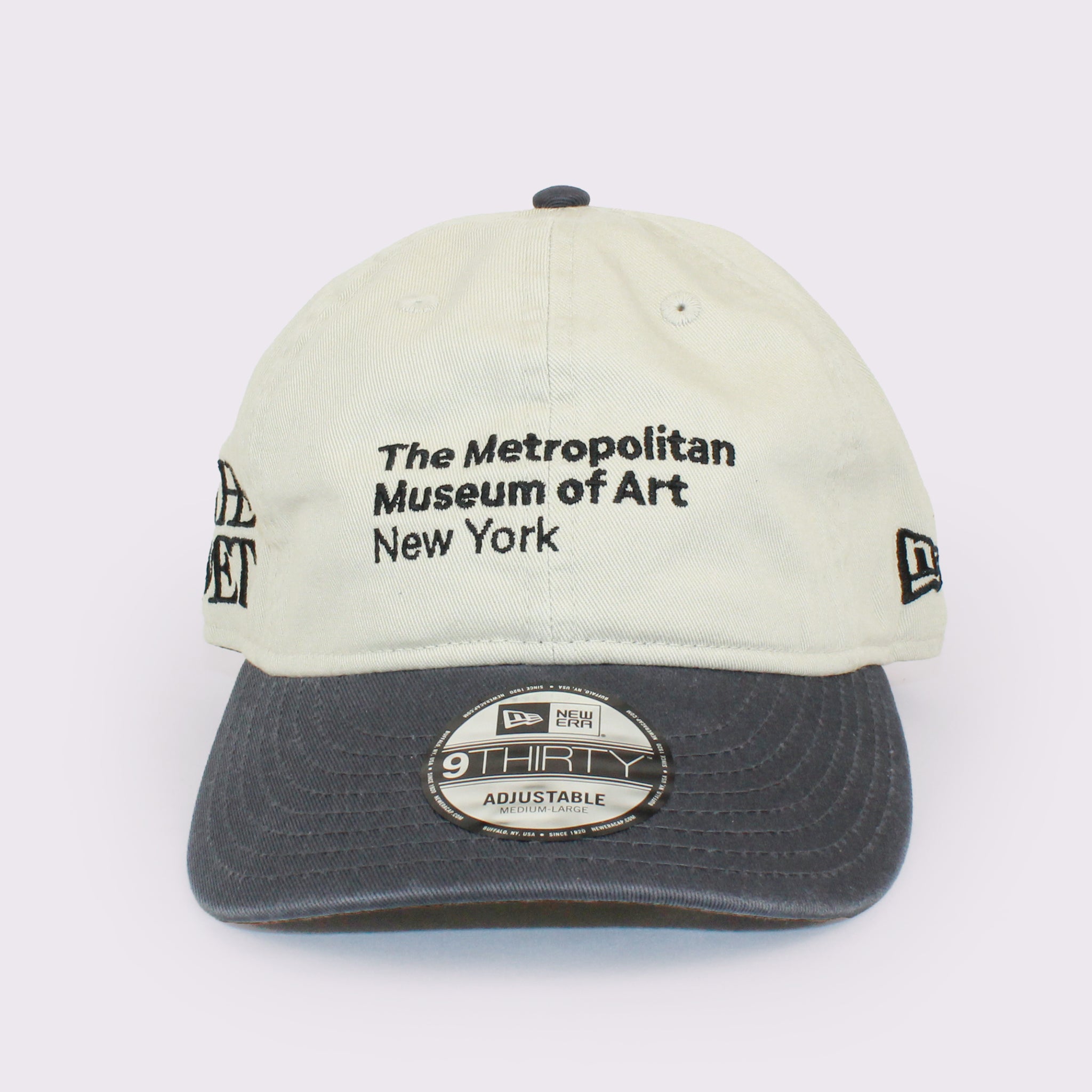 NEW ERA 9THIRTY The Met レザーストラップ ストーン ダークグラファイトバイザー