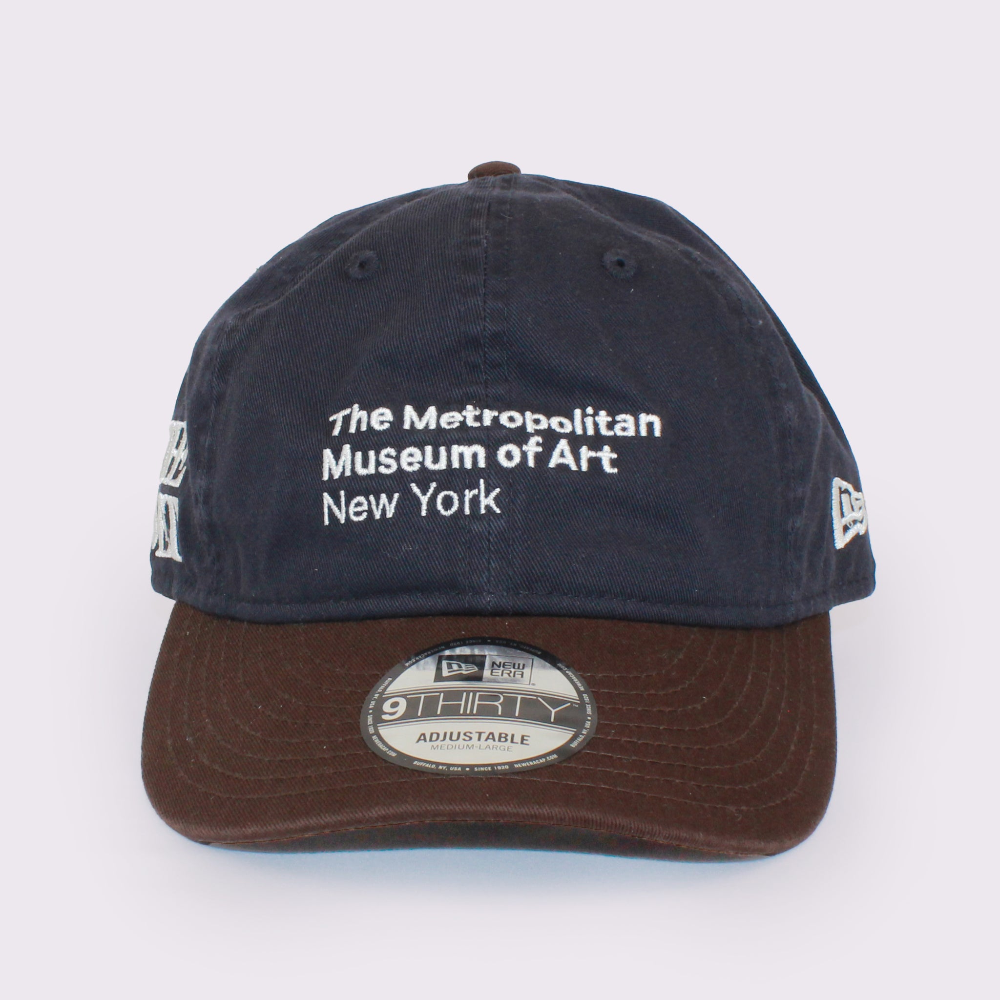 NEW ERA 9THIRTY The Met レザーストラップ ネイビー バーントウッドバイザー