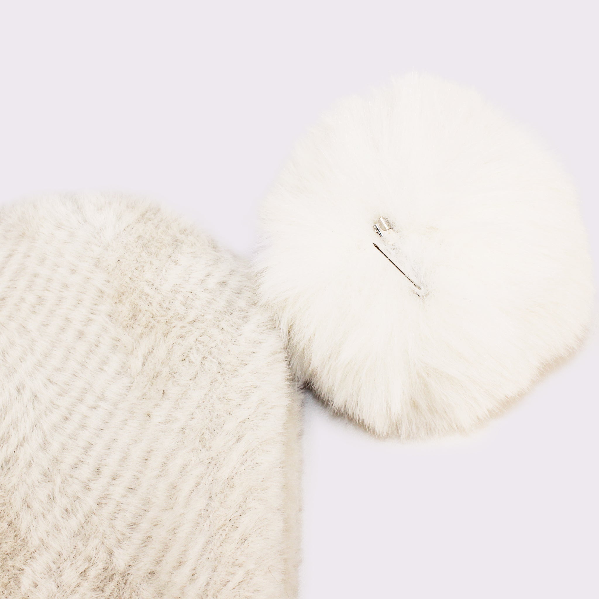 ヘアリーラップニット