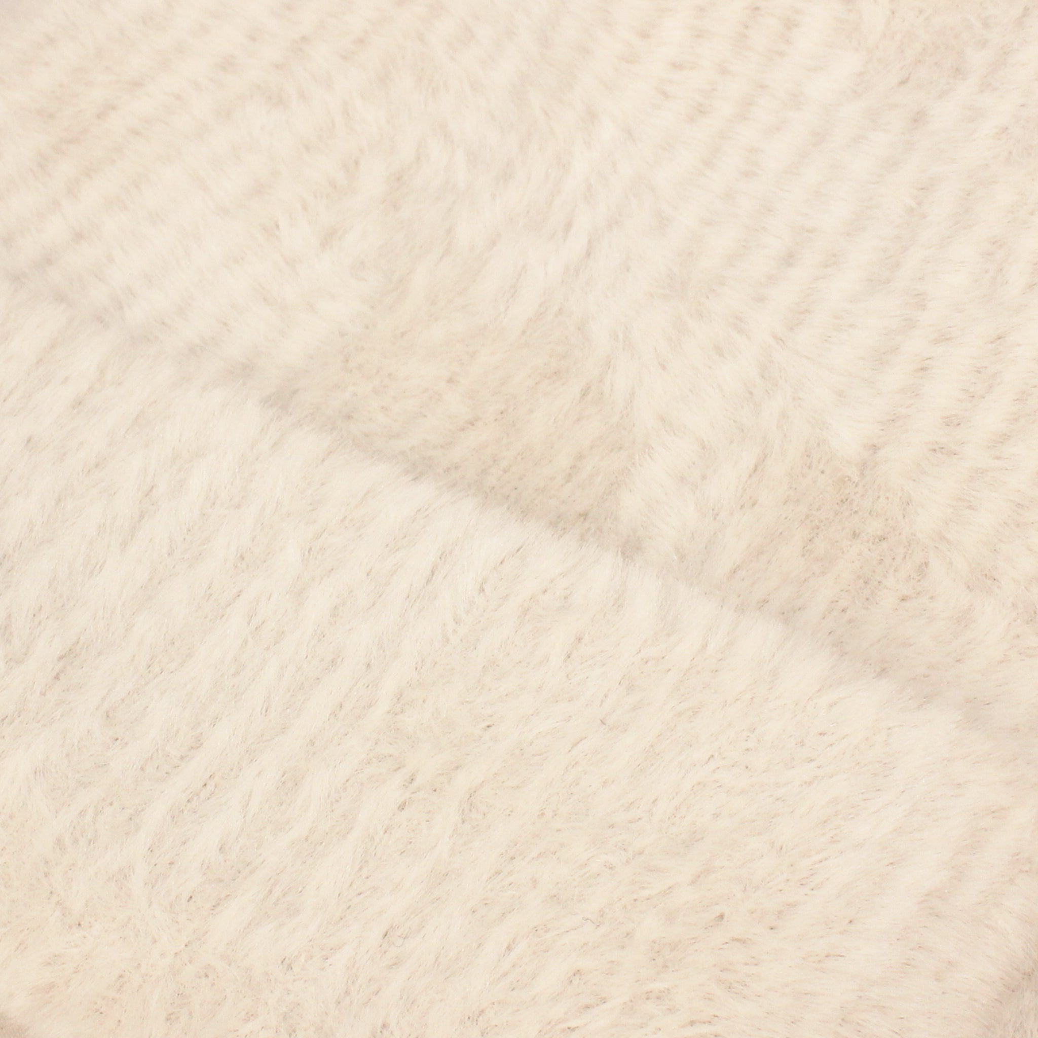 ヘアリーラップニット