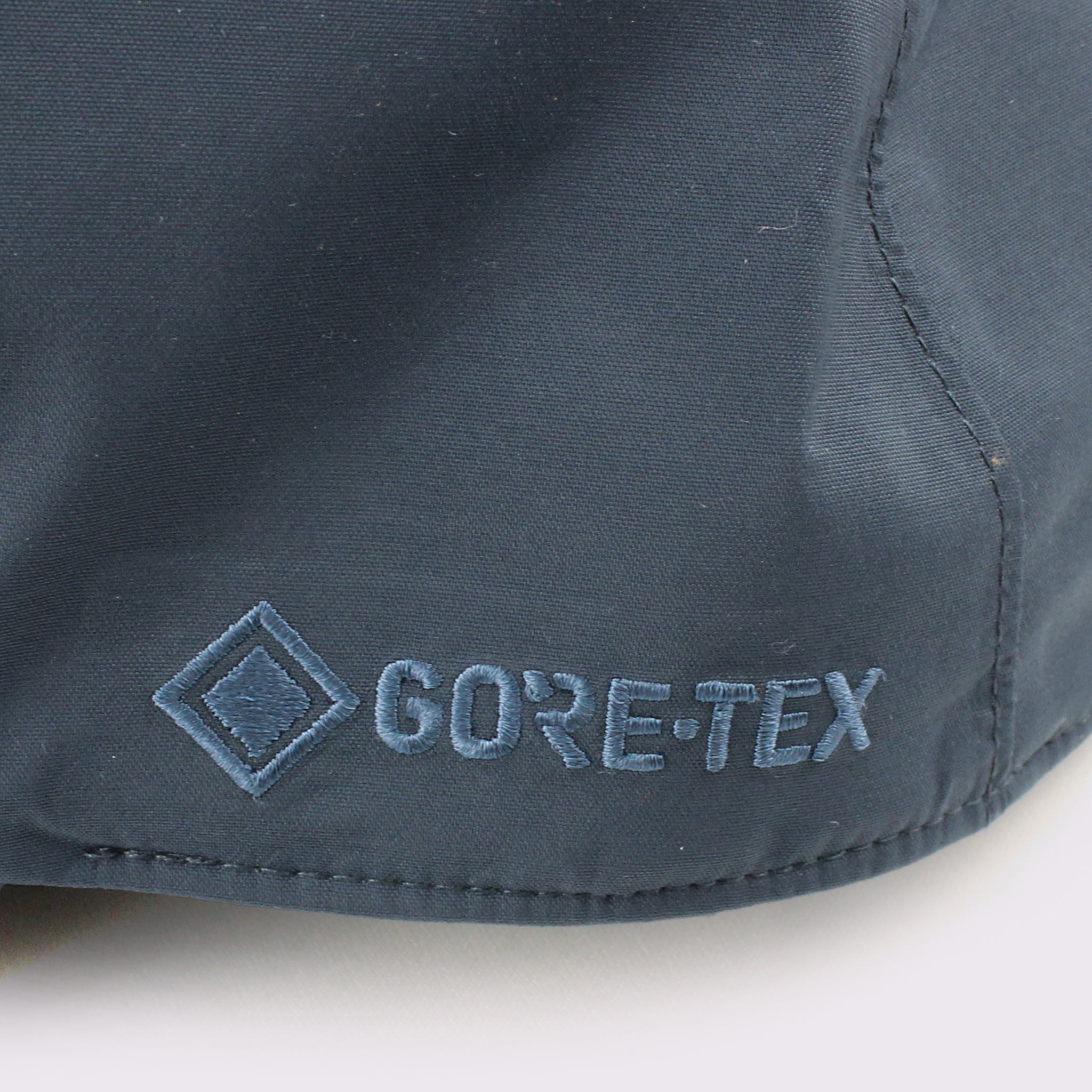 GORE-TEX NYLON CAP