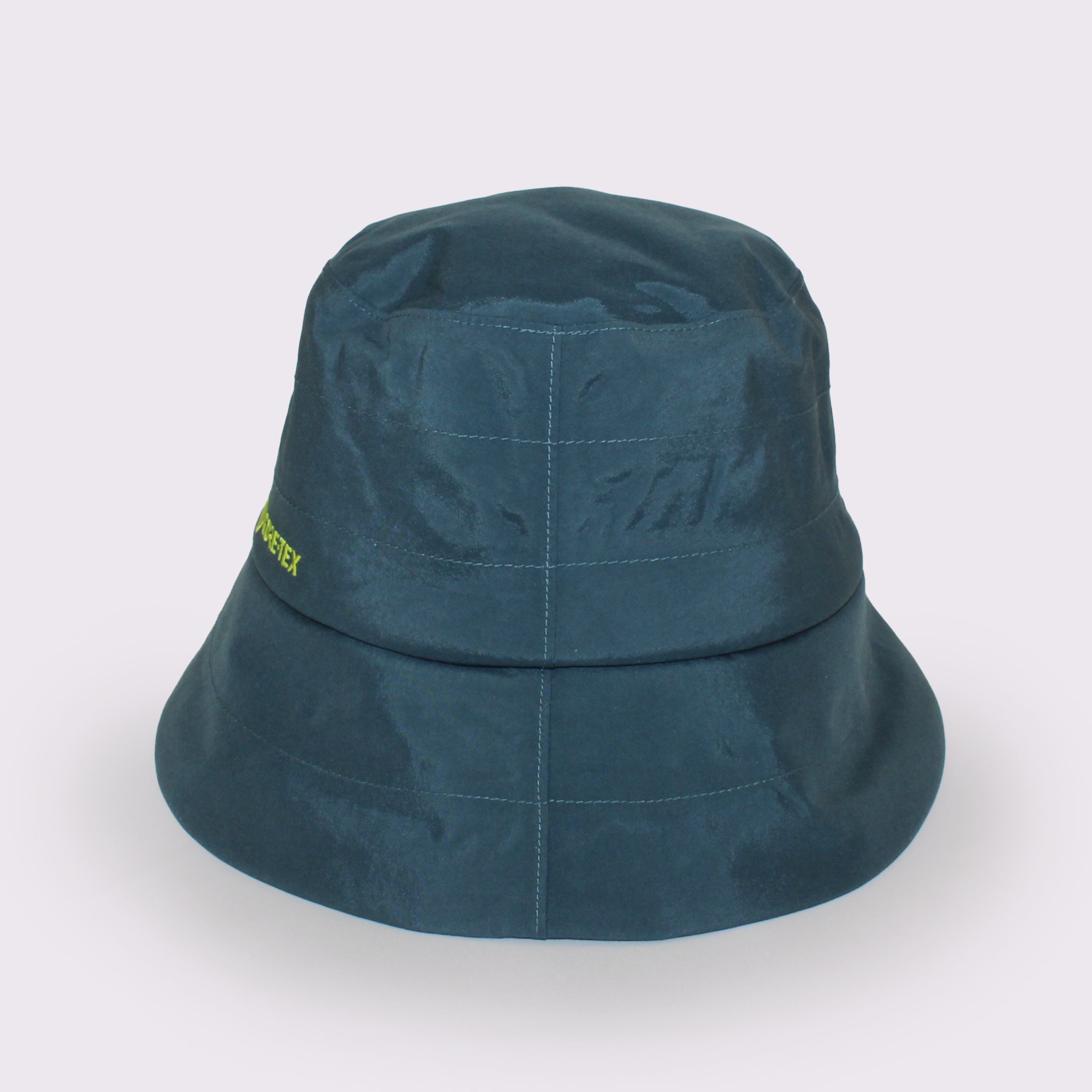 GORE-TEX PUFFER HAT