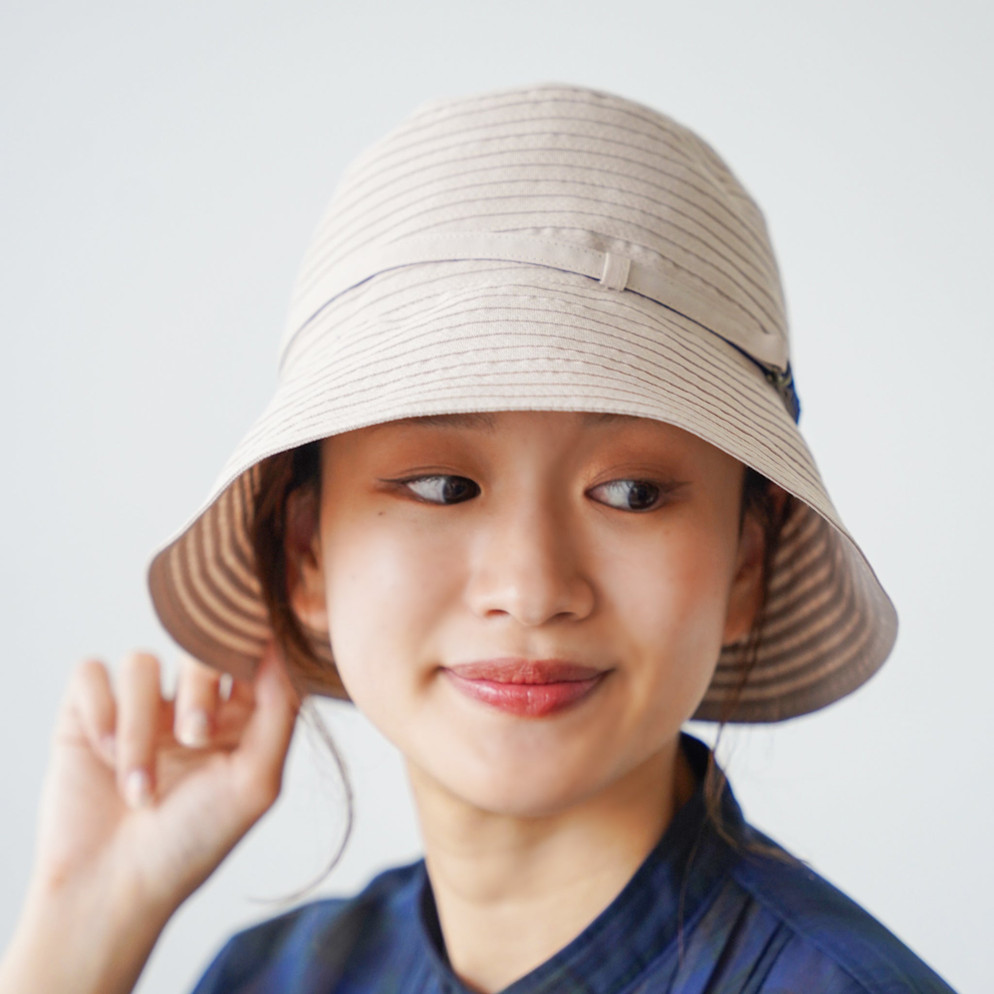 洗える! UV! ベルトループ+ダウン