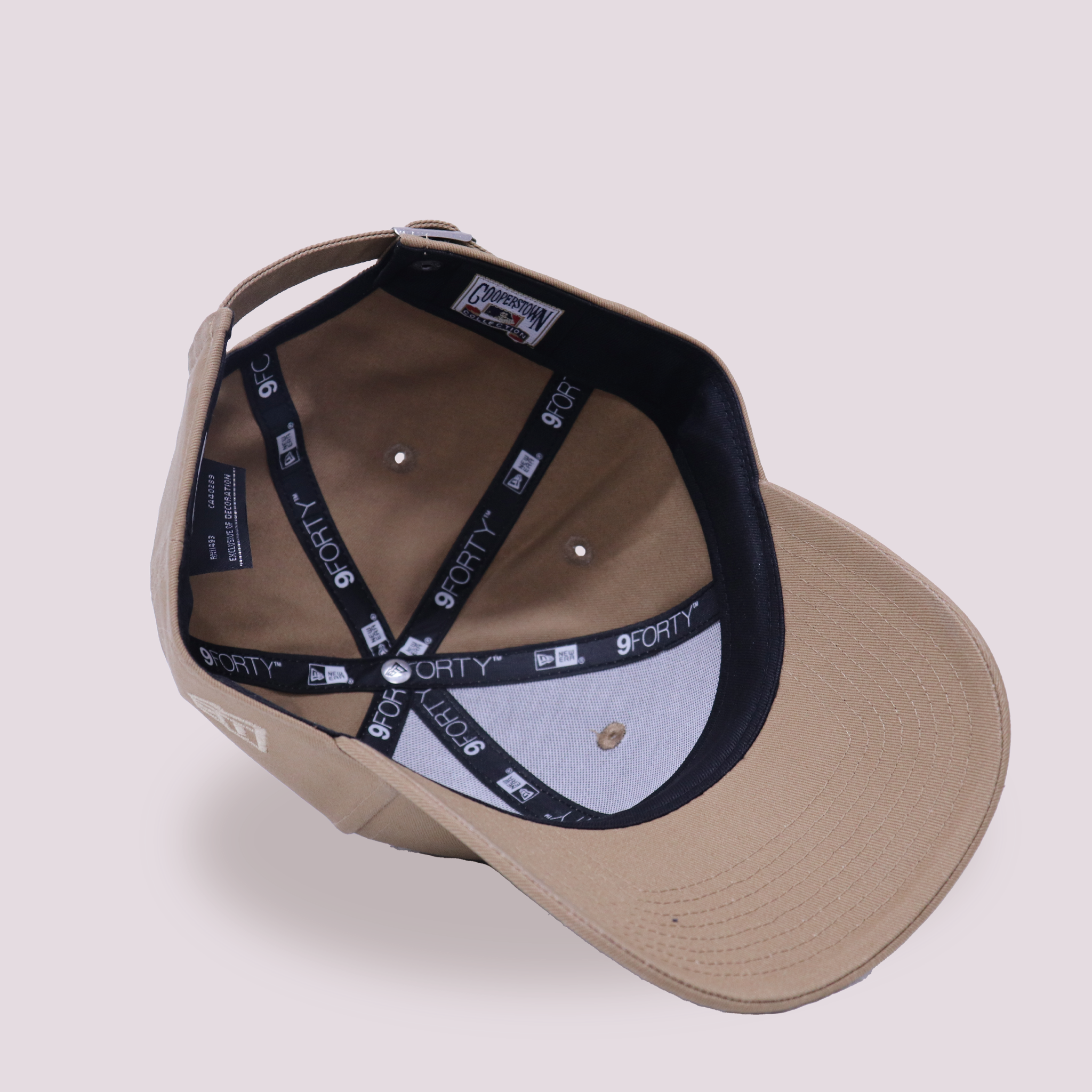 <ATRENA別注> NEW ERA(ニューエラ)9FORTY_940ES FW25 ATRENA NEYYANCO