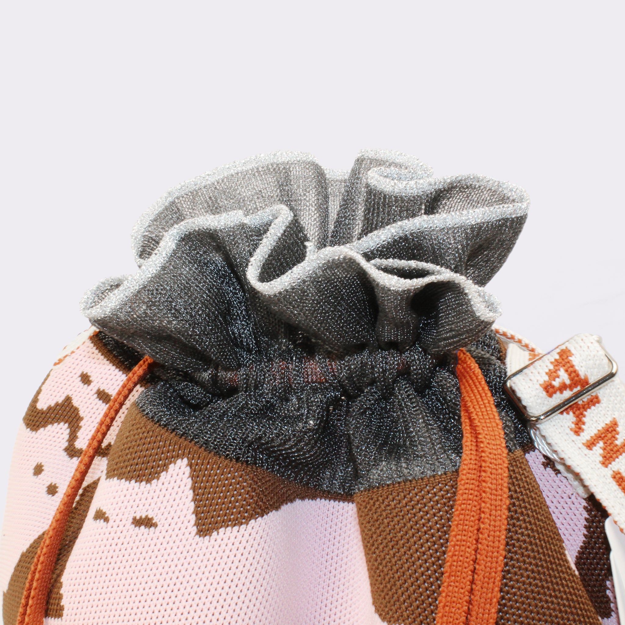 【NYANDER KNIT/ニャンダーニット】 SHADOW CAT BAG ATRENA限定デザイン