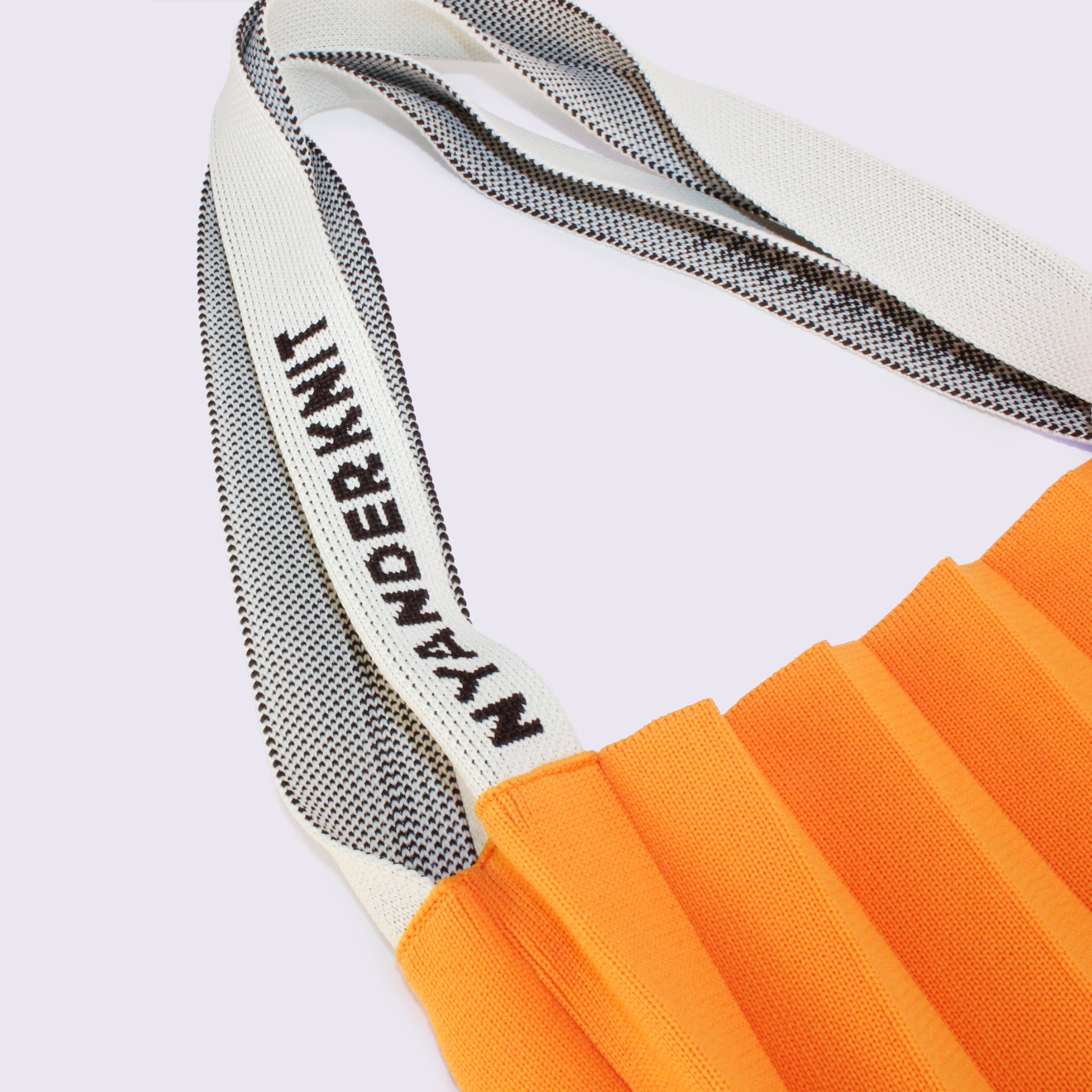 【NYANDER KNIT/ニャンダーニット】 NYANDER PLEATED PACK TOTE ATRENA限定デザイン