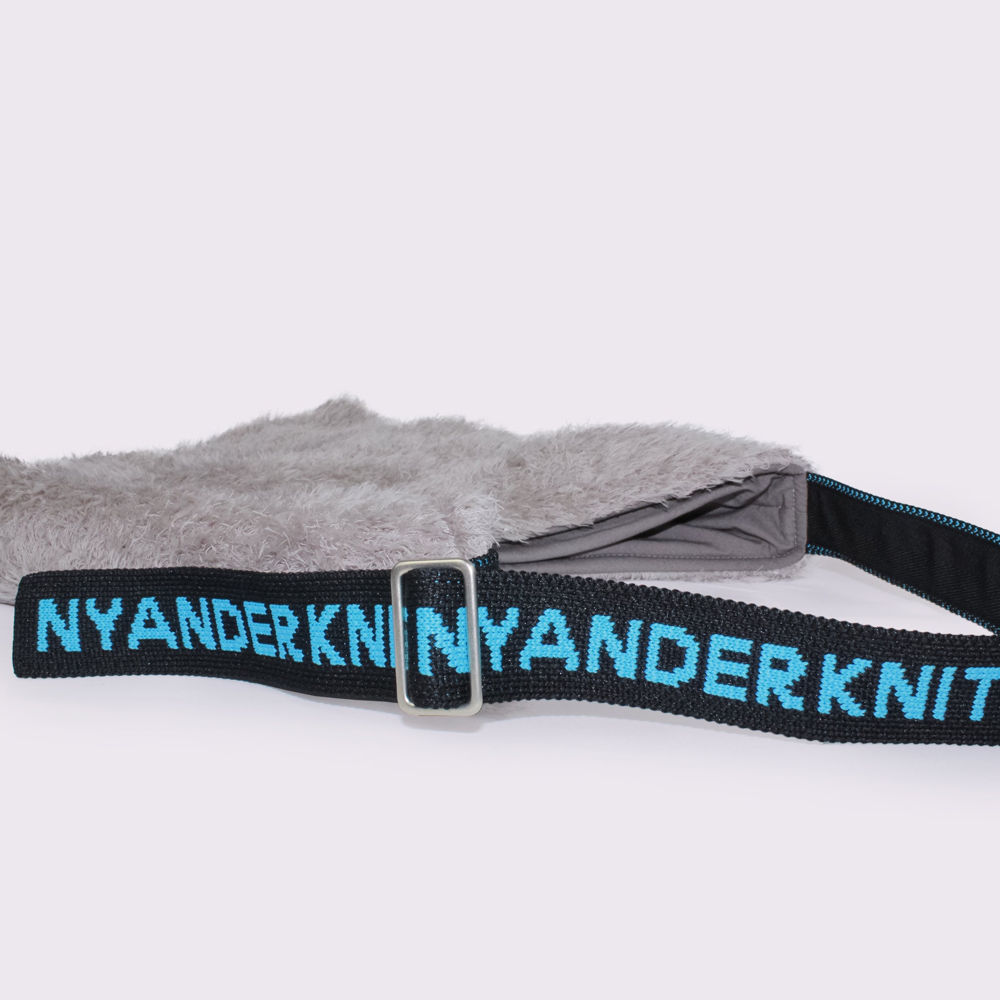 予約販売【NYANDER KNIT/ニャンダーニット】FLUFFY CAT BAG