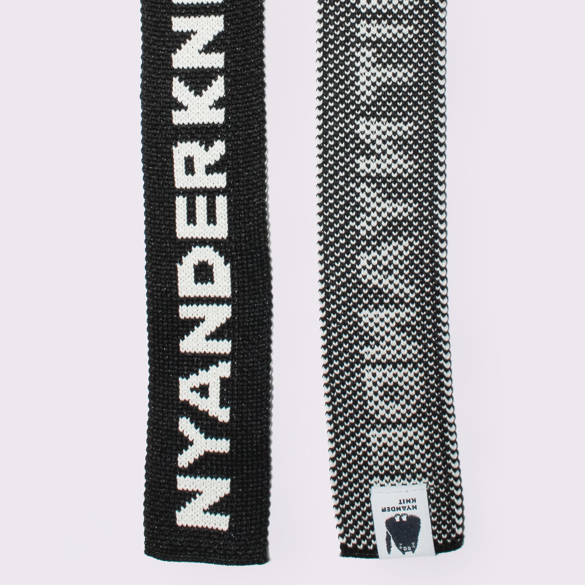 予約販売【NYANDER KNIT/ニャンダーニット】NYANDER CAT WATCH