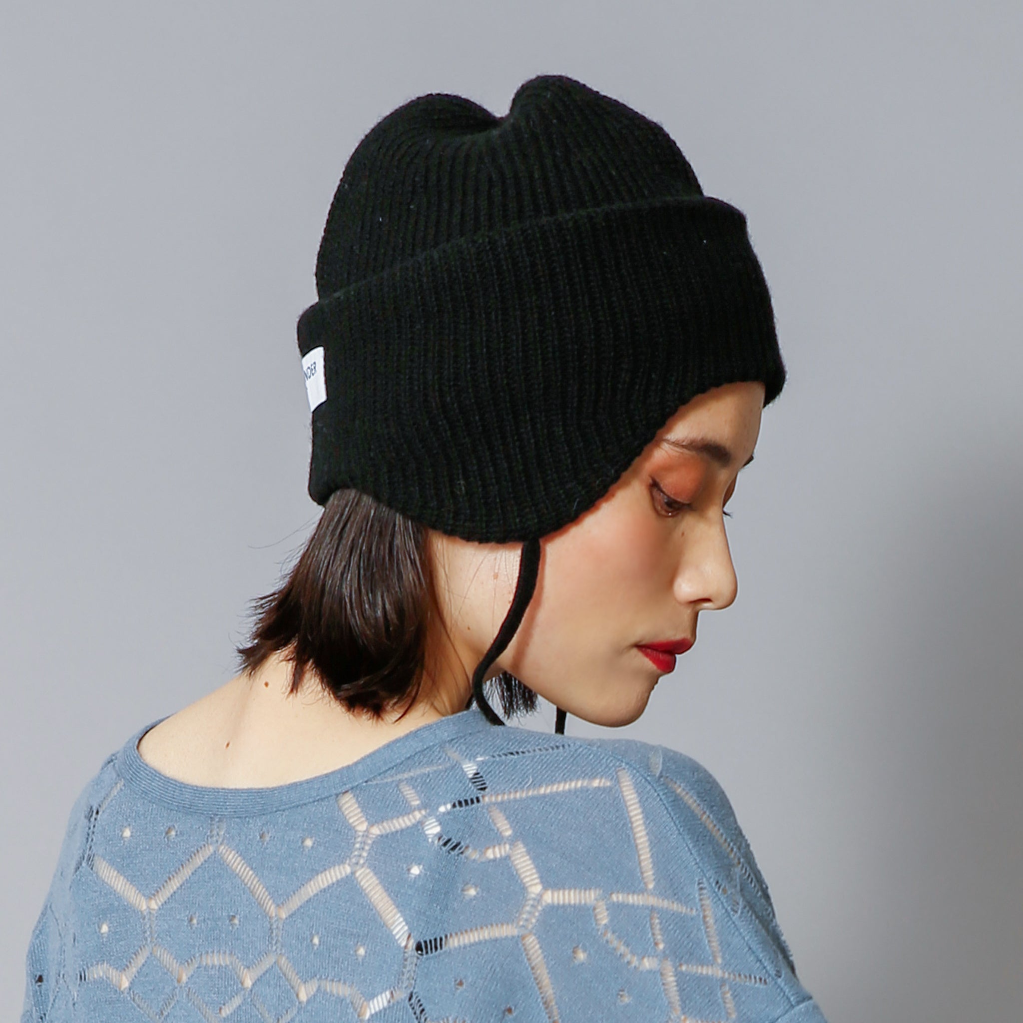 予約販売【NYANDER KNIT/ニャンダーニット】CAT EMBROIDERY EARFLAP KNIT CAP