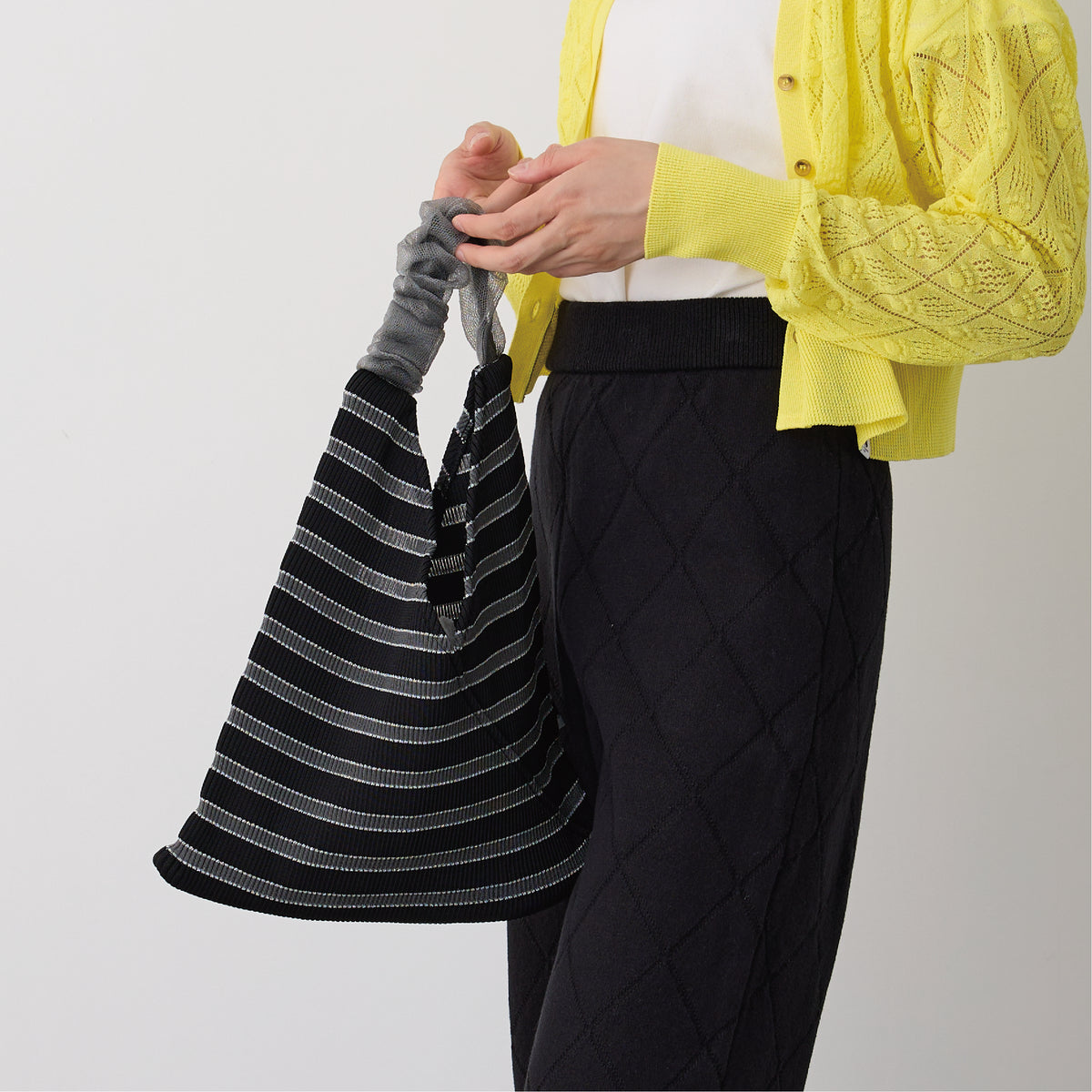【NYANDER KNIT/ニャンダーニット】 Sheer frill tote バッグ