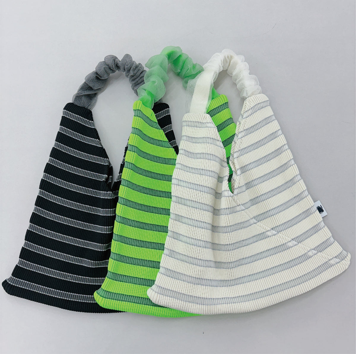 【NYANDER KNIT/ニャンダーニット】 Sheer frill tote バッグ