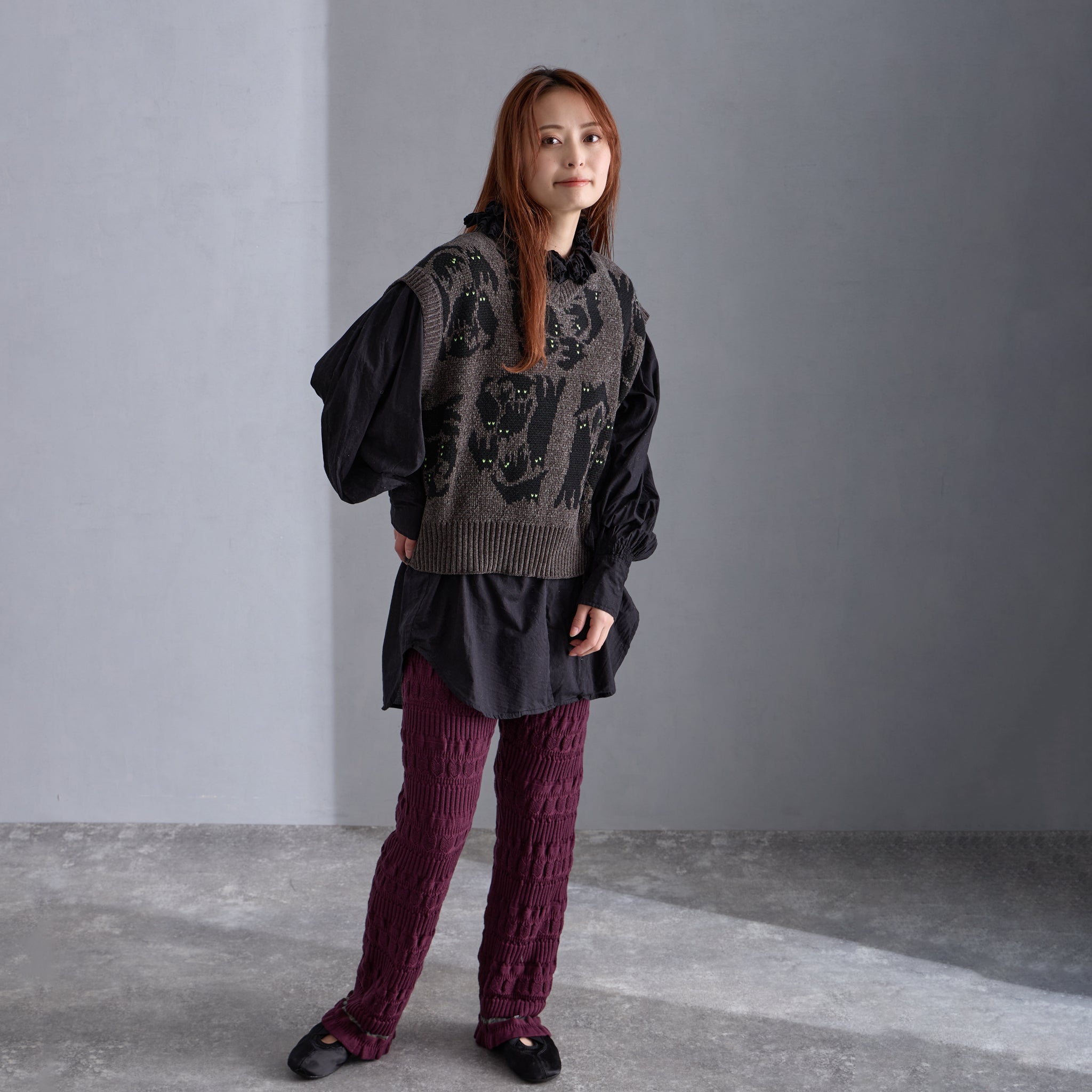 予約販売【NYANDER KNIT/ニャンダーニット】 NIGHT CAT JQ VEST