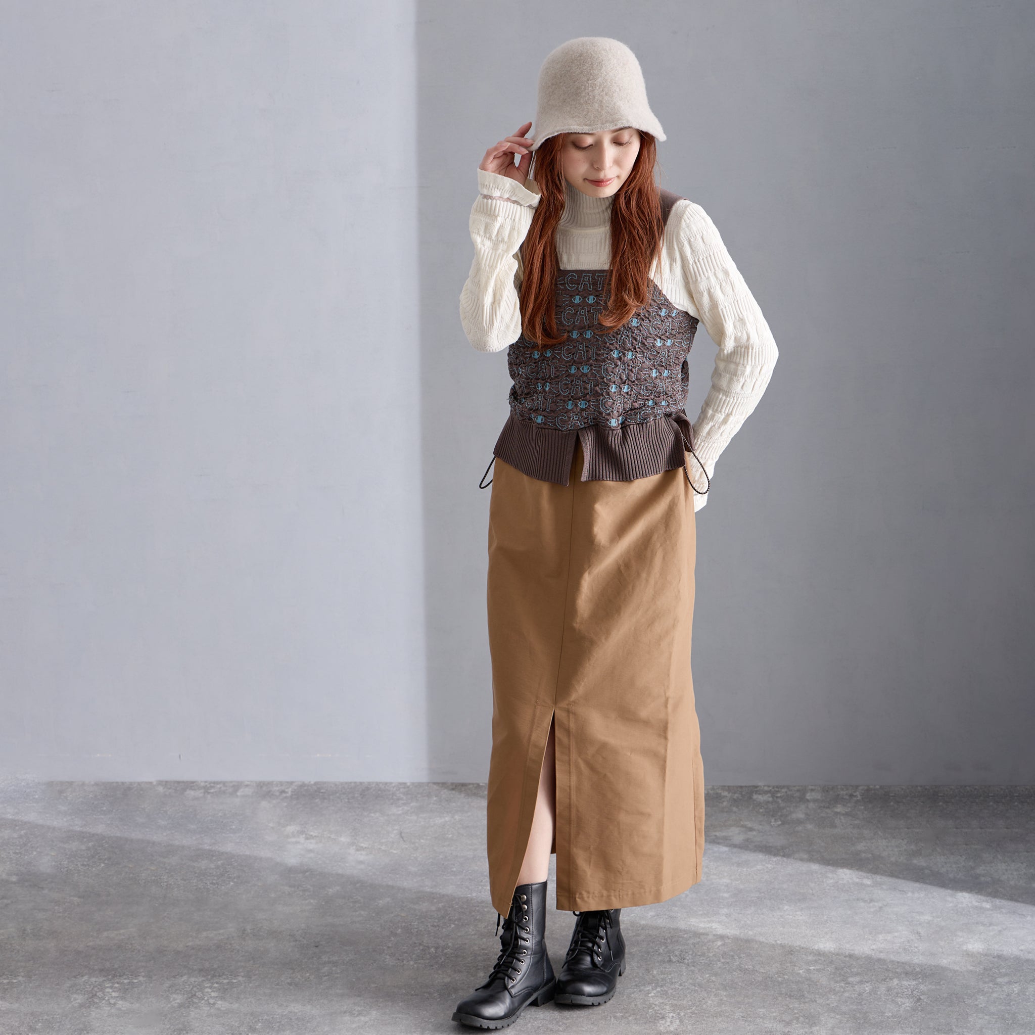 【NYANDER KNIT/ニャンダーニット】 CAT JAQUARD ONEPIECE