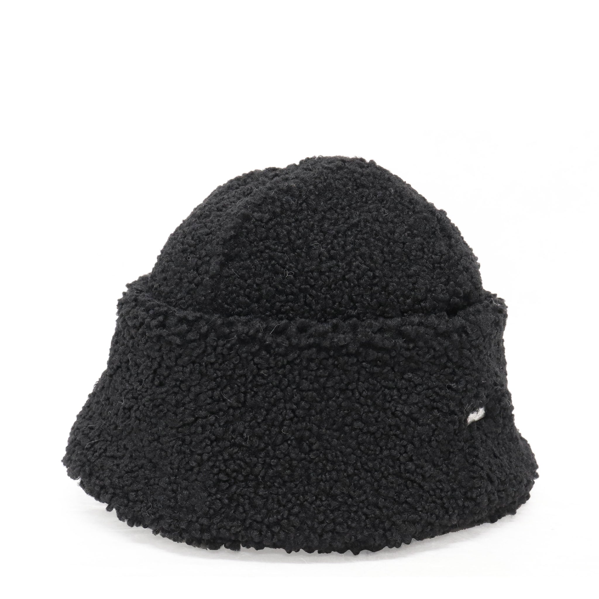 【Pies de Lucile(ピエス ド リュシル)】swallow トーク