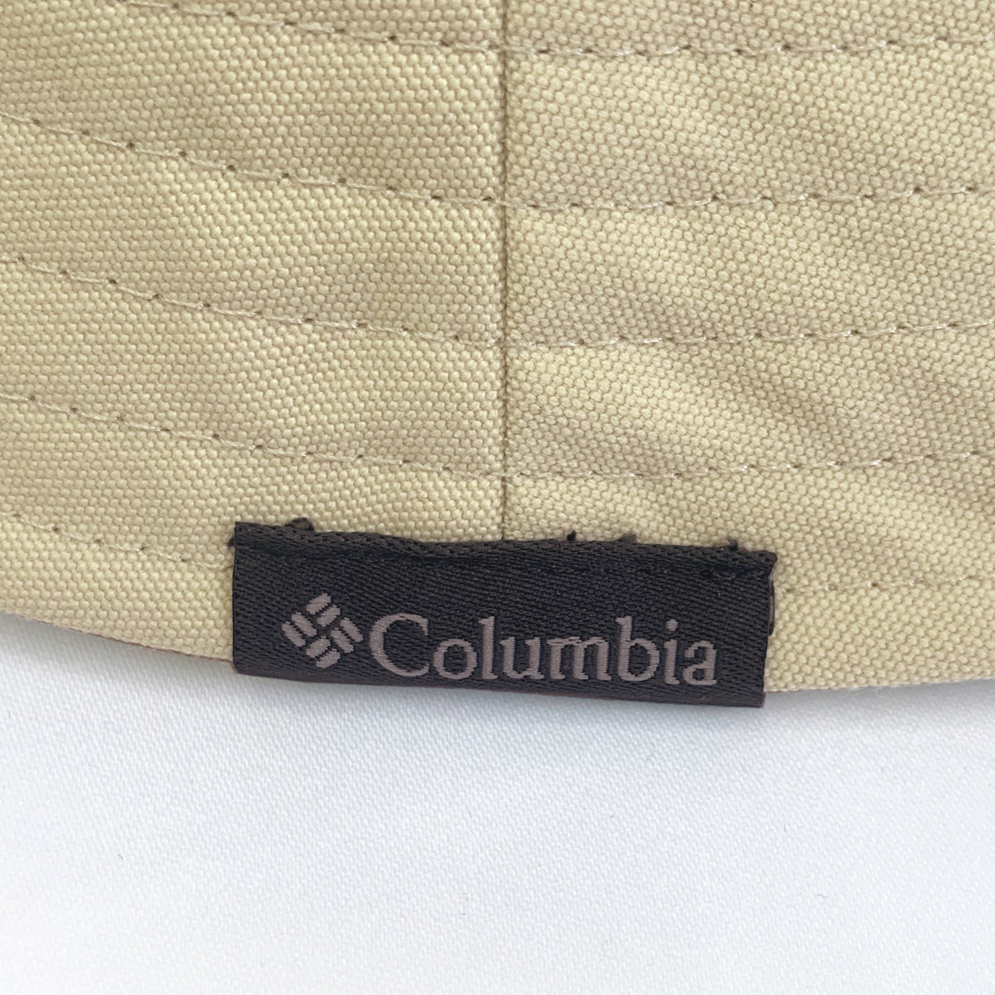 アッシュループ/サハリ COLUMBIA PU5688