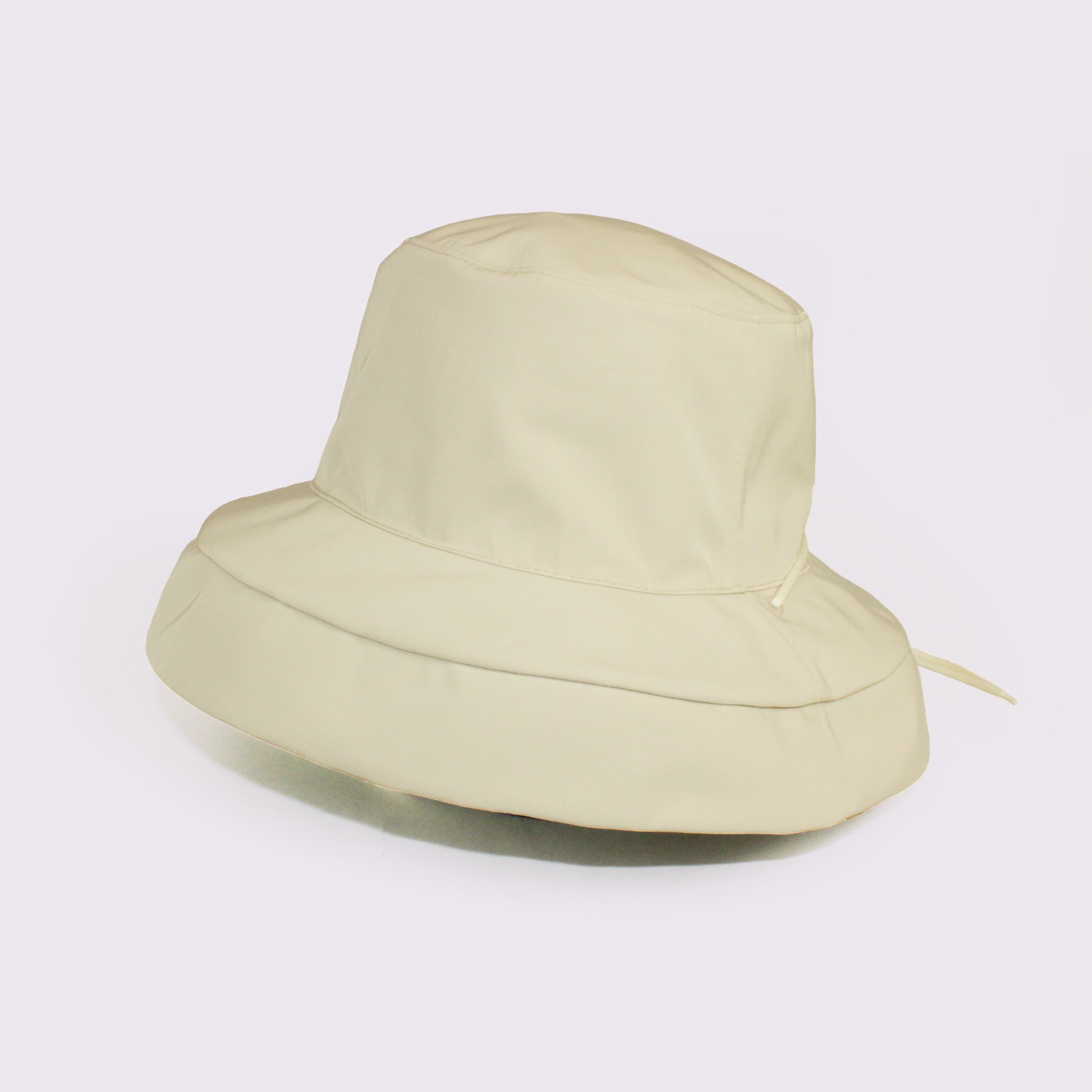 rinon dot carreリバーカサブランカ