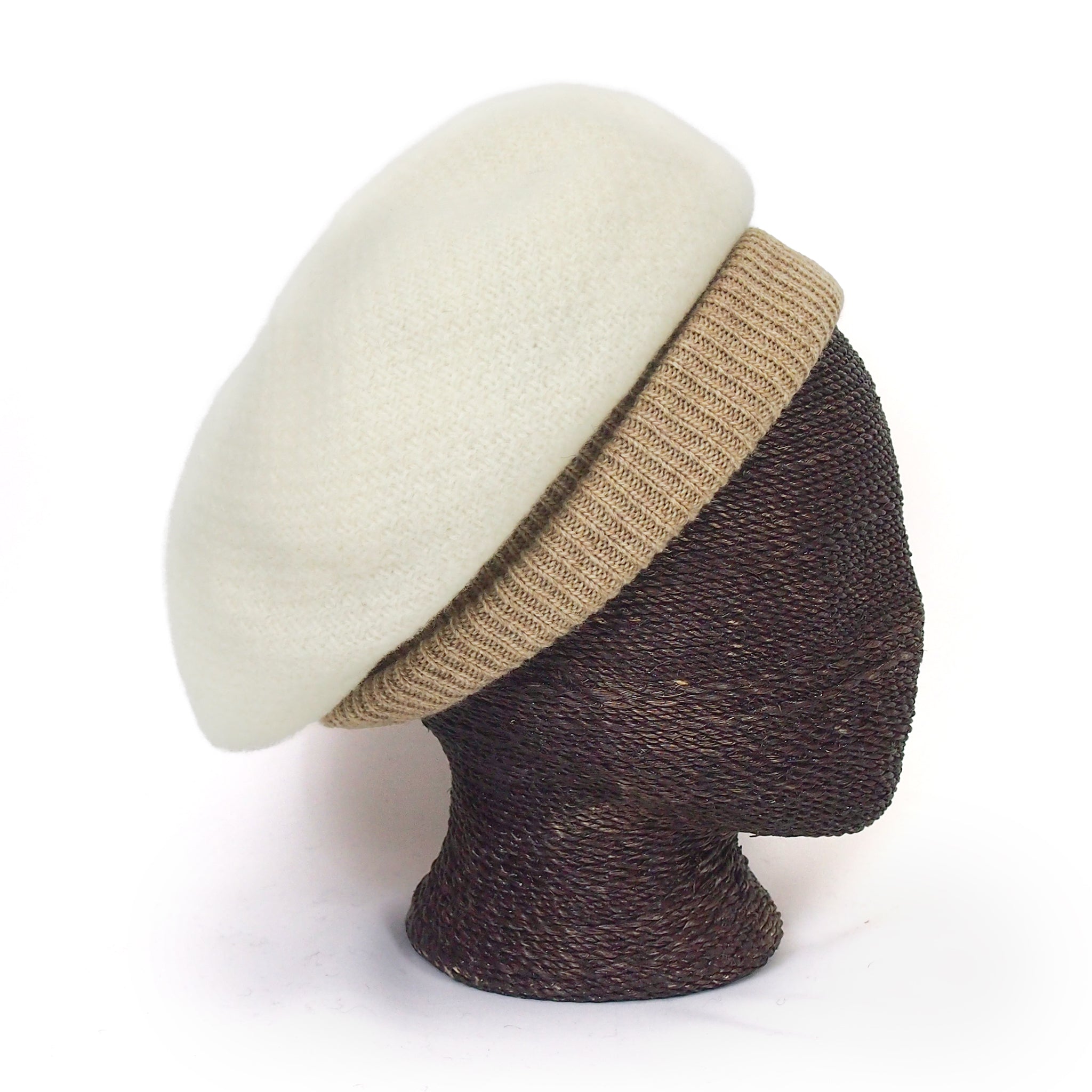 Cableberet ケーブル編みベレー帽