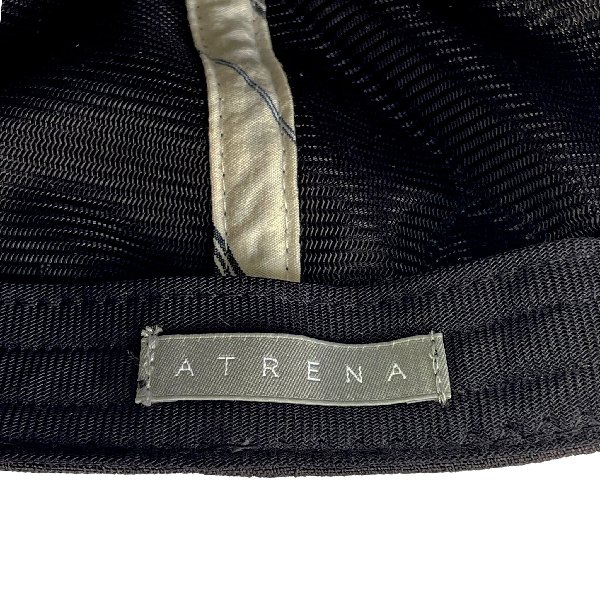 バックリボンキャップ