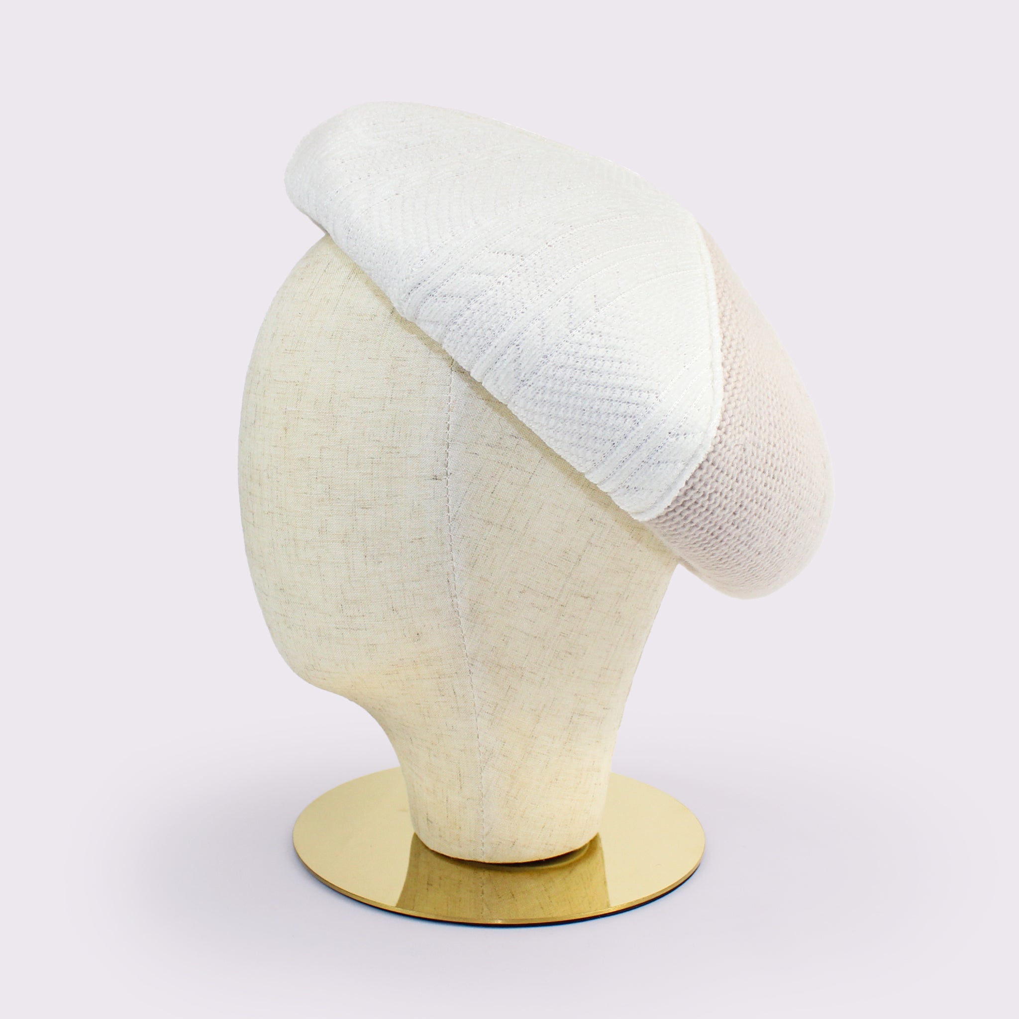 カシミヤ混ケーブル掛け合わせベレー