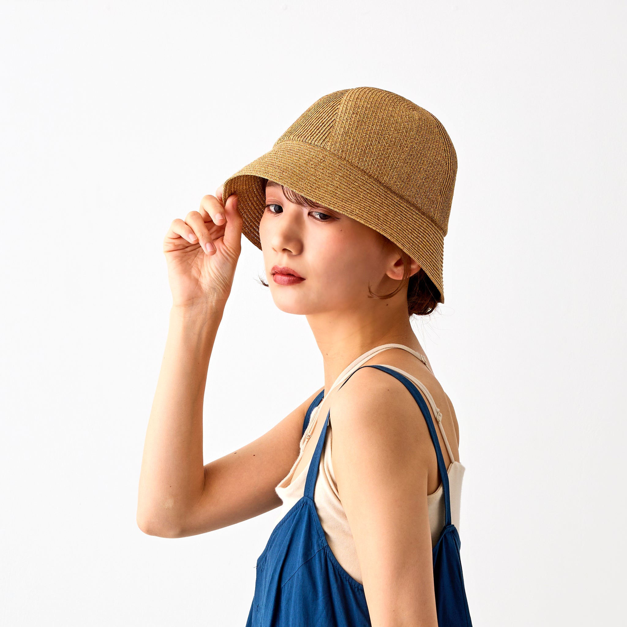 アッセンブルハット