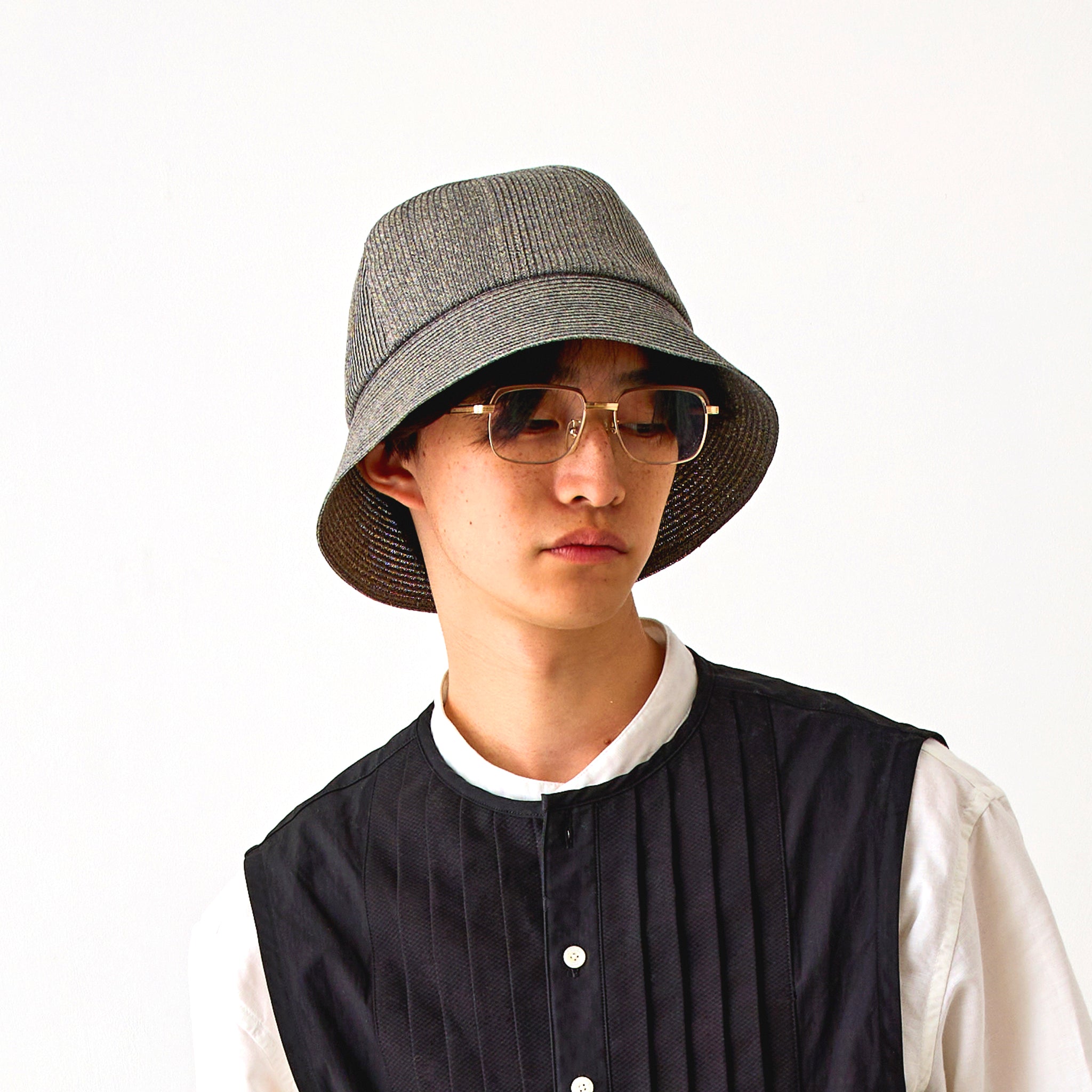 アッセンブルハット