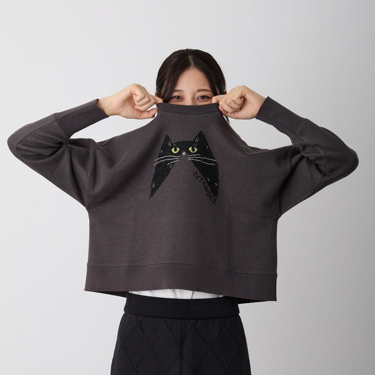 【NYANDER KNIT/ニャンダーニット】 CATS EYE PO  ニットトレーナー