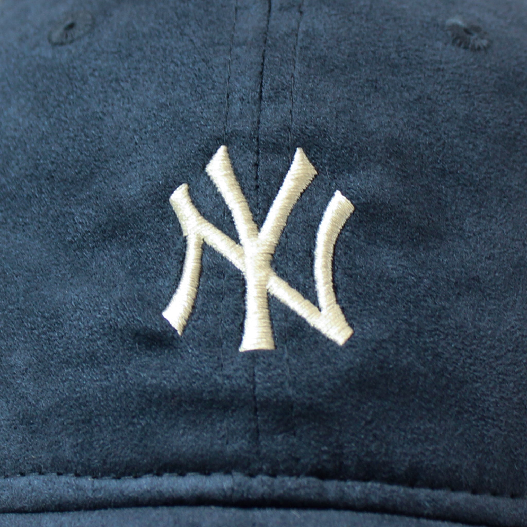 NEW ERA　9TWENTY MLB Synthetic Suede ニューヨーク・ヤンキース ネイビー