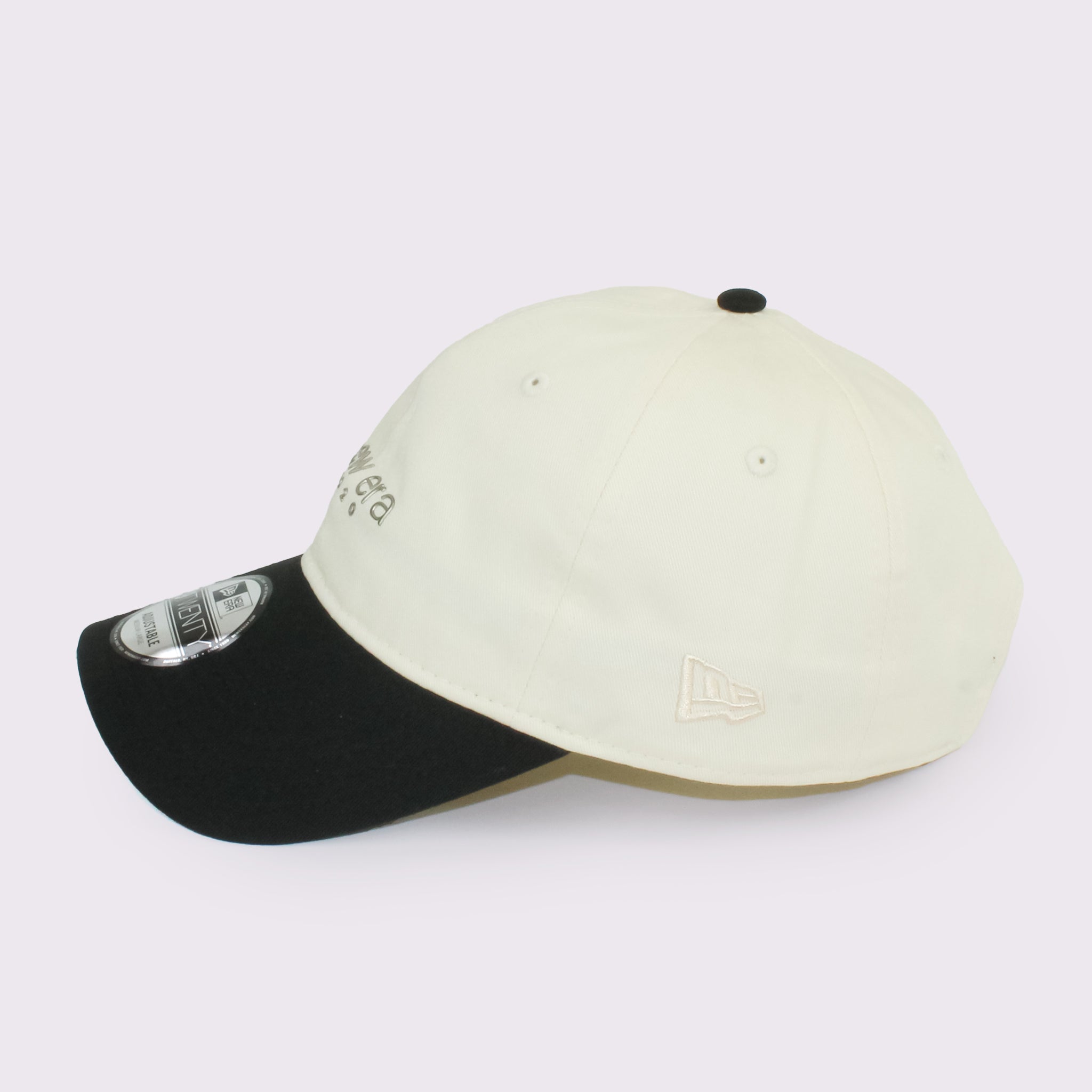 NEW ERA 9TWENTY 2-Tone TPUロゴ ライトクリーム ブラックバイザー |【公式】帽子専門店 ATRENA（アトレナ） オンラインストア