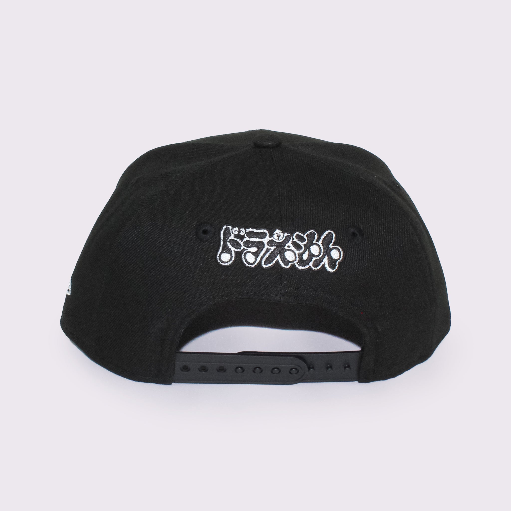 NEW ERA Youth 9FIFTY ドラえもん キャップ ブラック |【公式】帽子専門店 ATRENA（アトレナ） オンラインストア