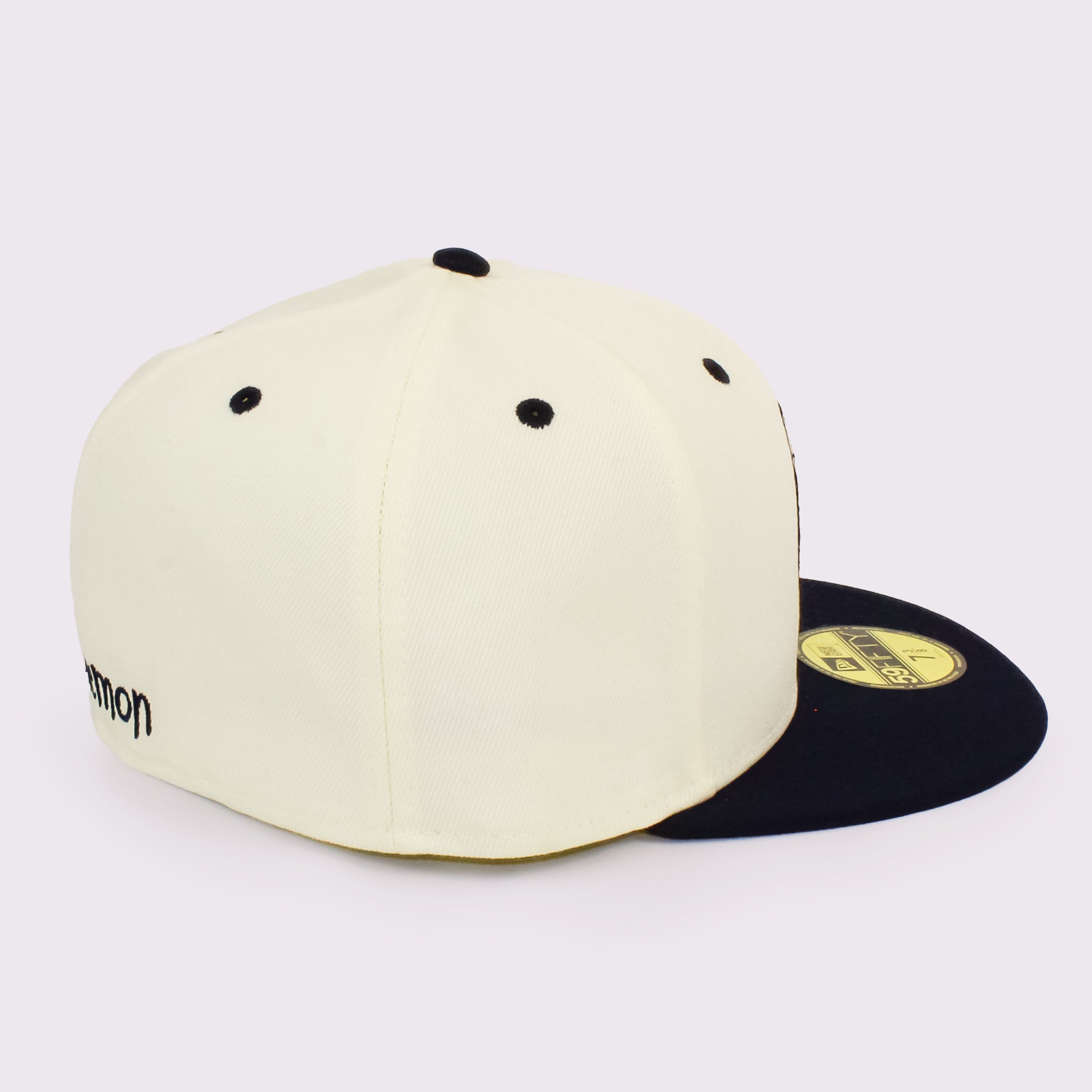 NEW ERA ニューエラ 59FIFTY ドラえもん ドローイング クロームホワイト / ネイビー |【公式】帽子専門店 ATRENA（アトレナ） オンラインストア