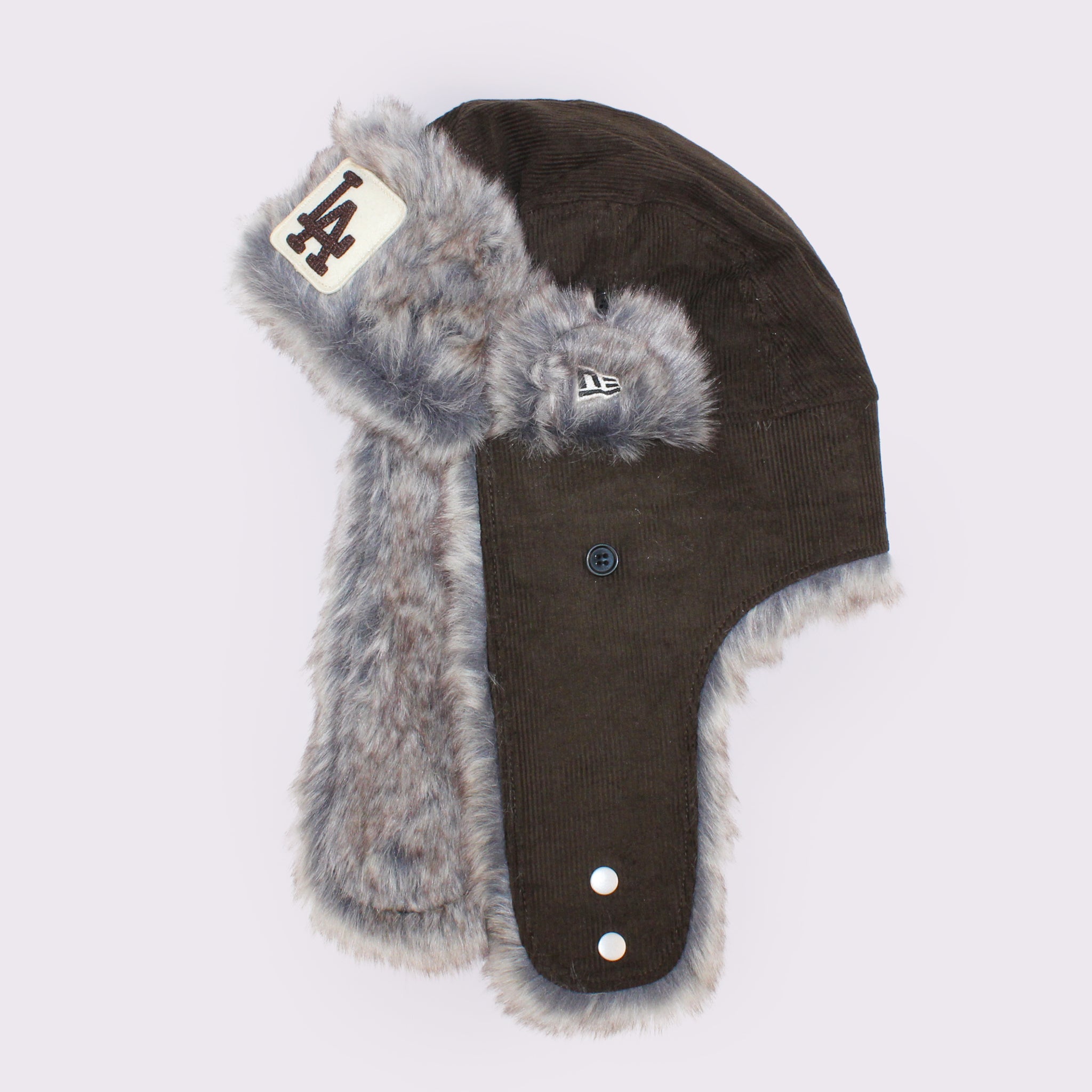 NEW ERA　トラッパー コーデュロイ ロサンゼルス・ドジャース ウォルナット