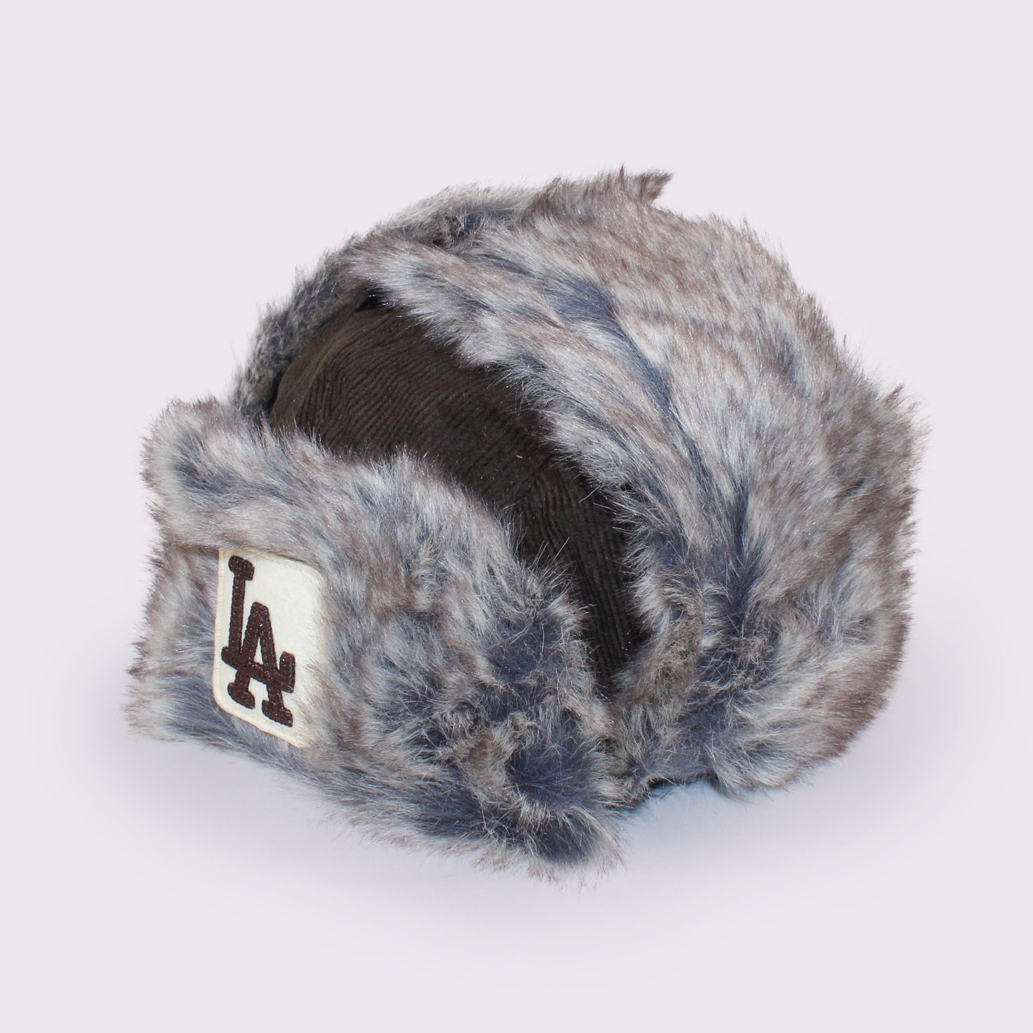 NEW ERA　トラッパー コーデュロイ ロサンゼルス・ドジャース ウォルナット