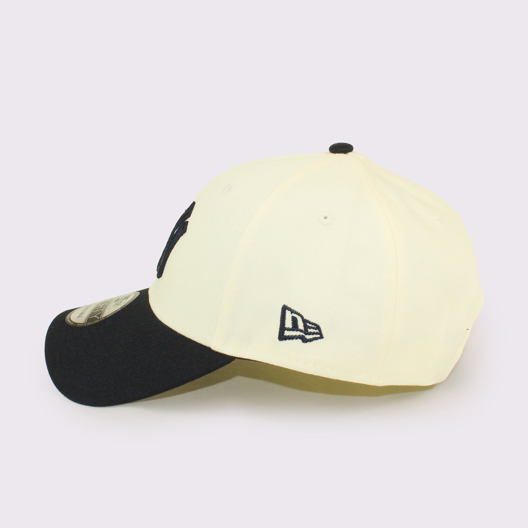 NEW ERA 9FORTY MLB 2-Tone ニューヨーク・ヤンキース クーパーズタウン ワインコルク ネイビーバイザー