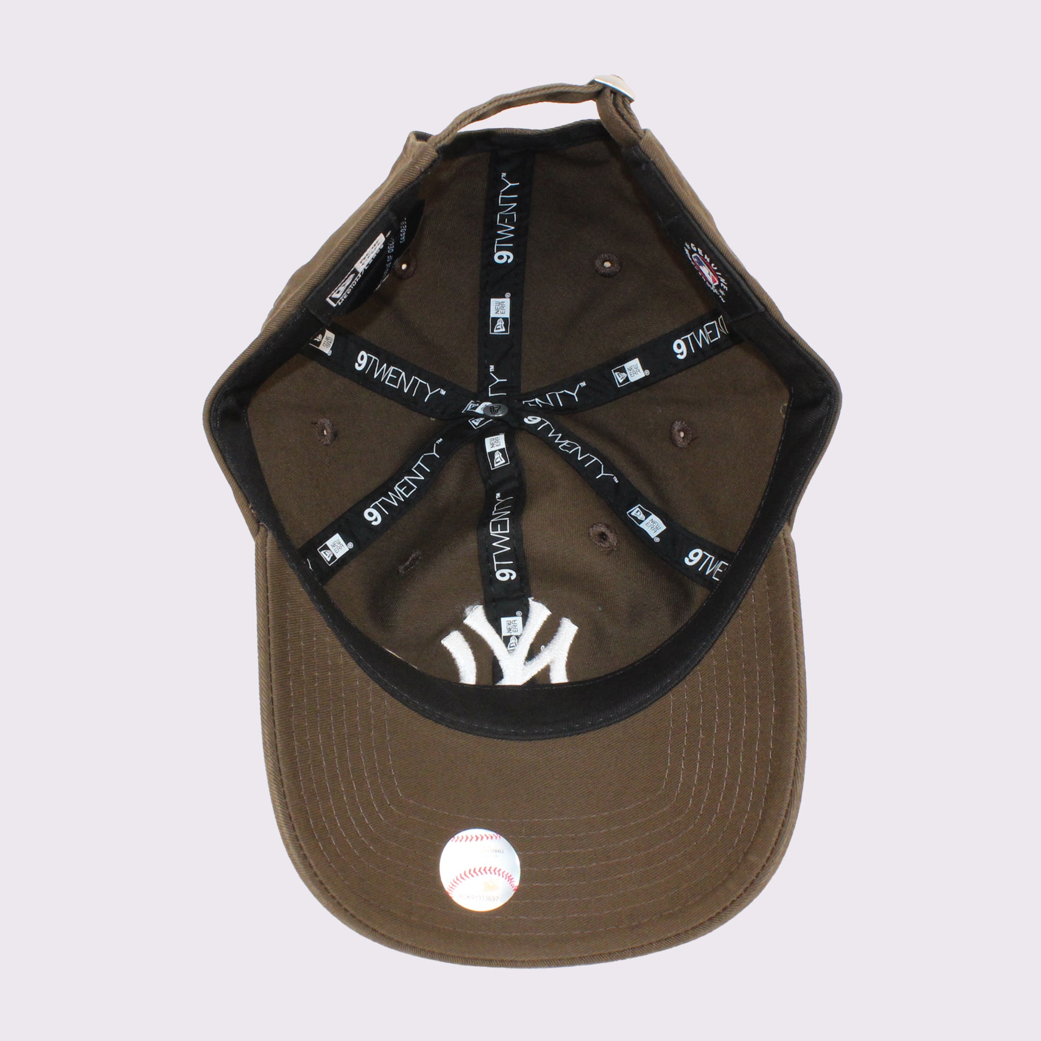 NEW ERA 9TWENTY クロスストラップ With Rose ニューヨーク･ヤンキース ウォルナット