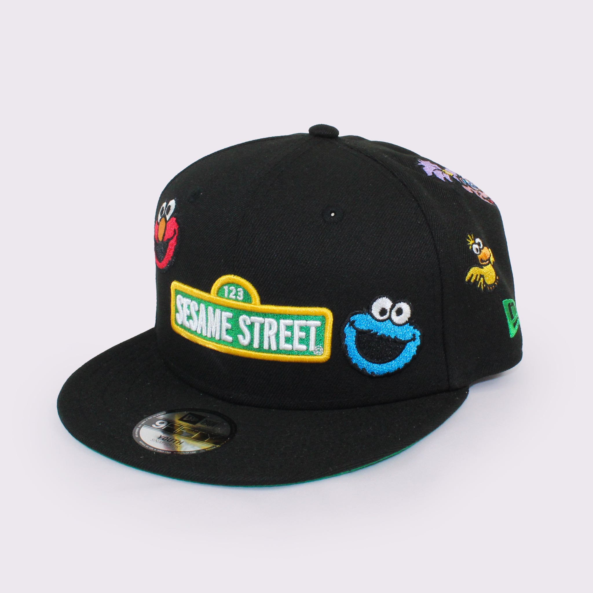 NEW ERA キッズ Youth 9FIFTY SESAME STREET セサミストリート オールオーバー ブラック