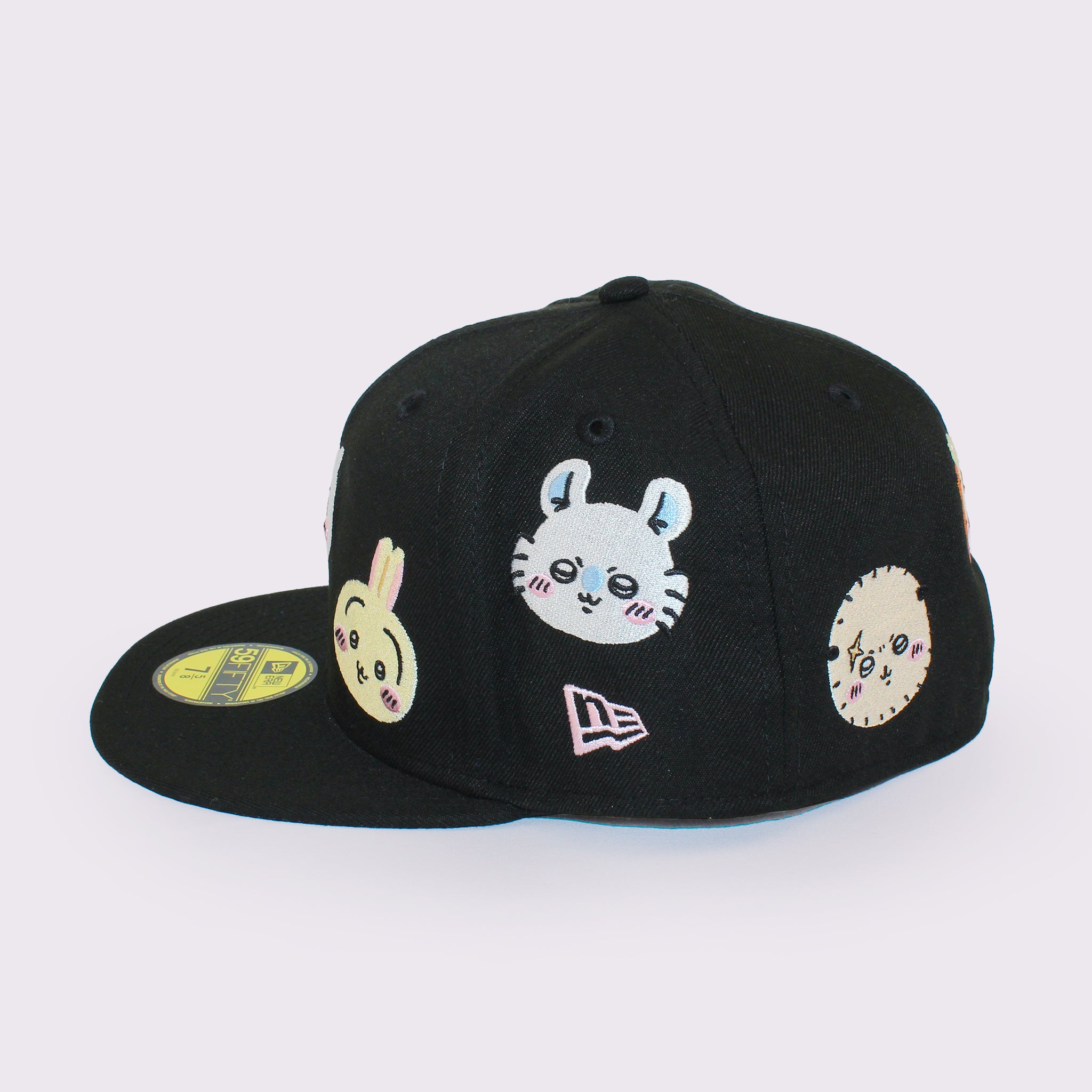 NEW ERA 59FIFTY ちいかわ / キャラALL OVER ブラック