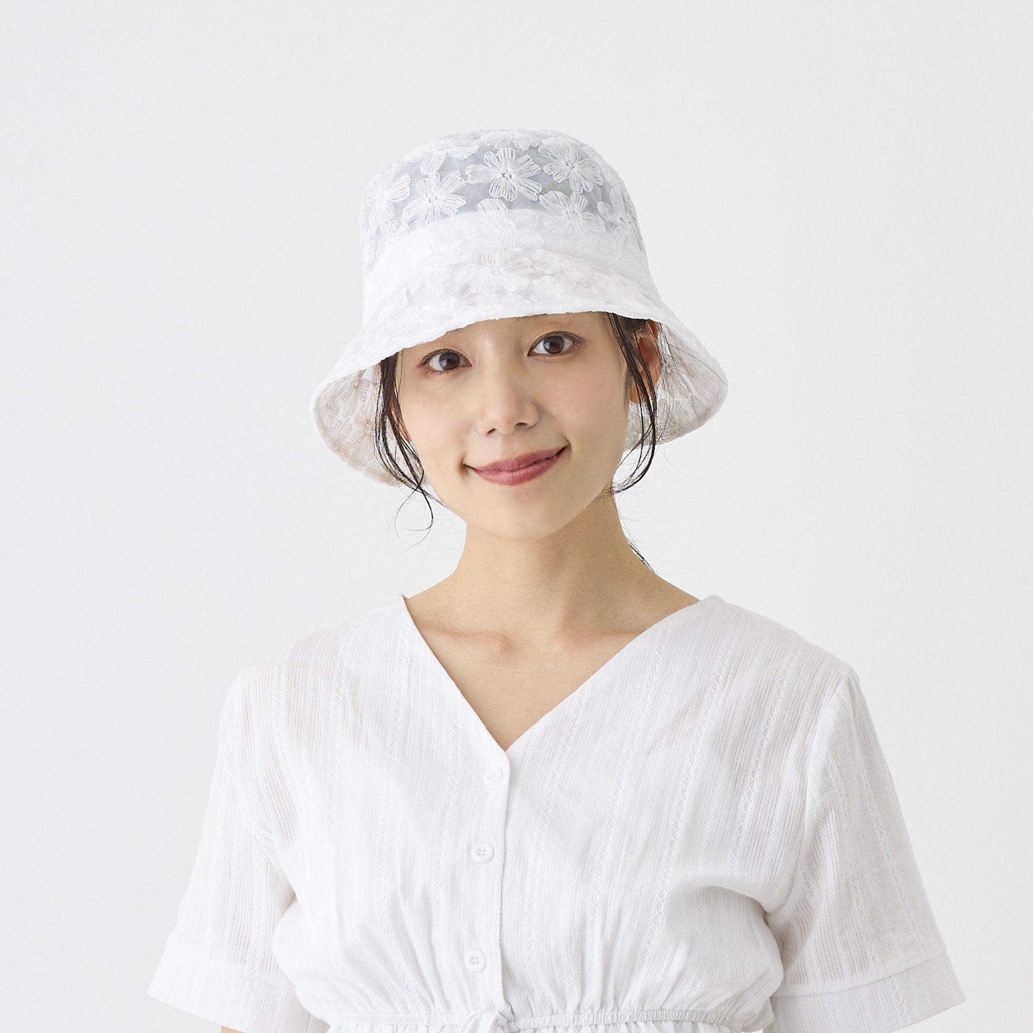 フラワーレースバケット