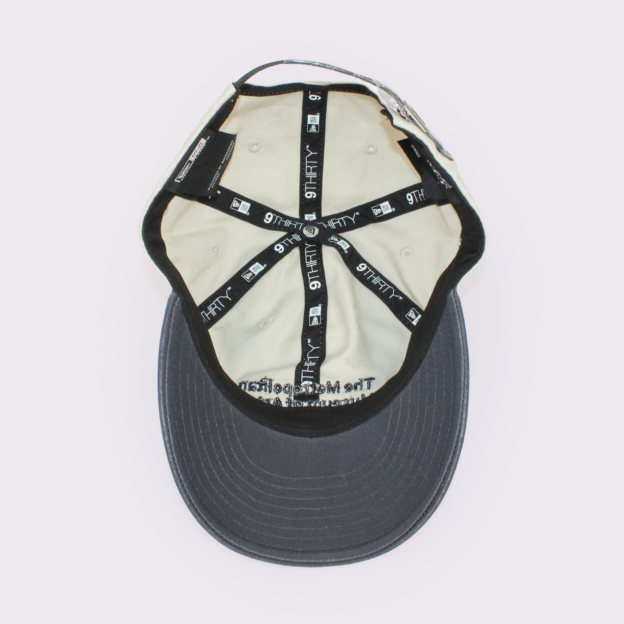 NEW ERA 9THIRTY The Met レザーストラップ ストーン ダーク