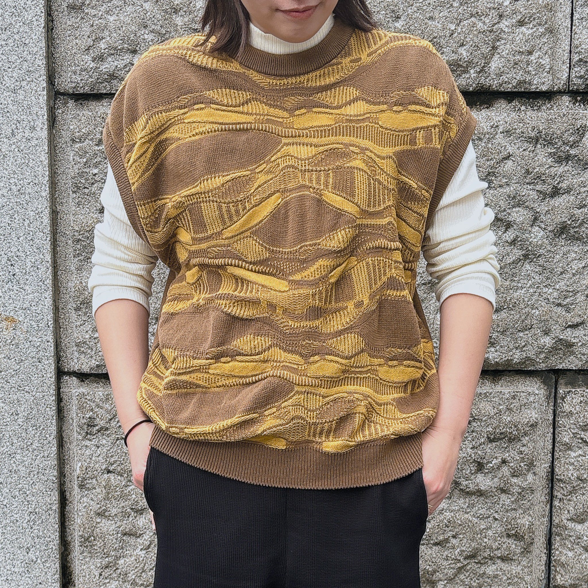 【HKD/花澤ニットデザイン】波柄ベスト