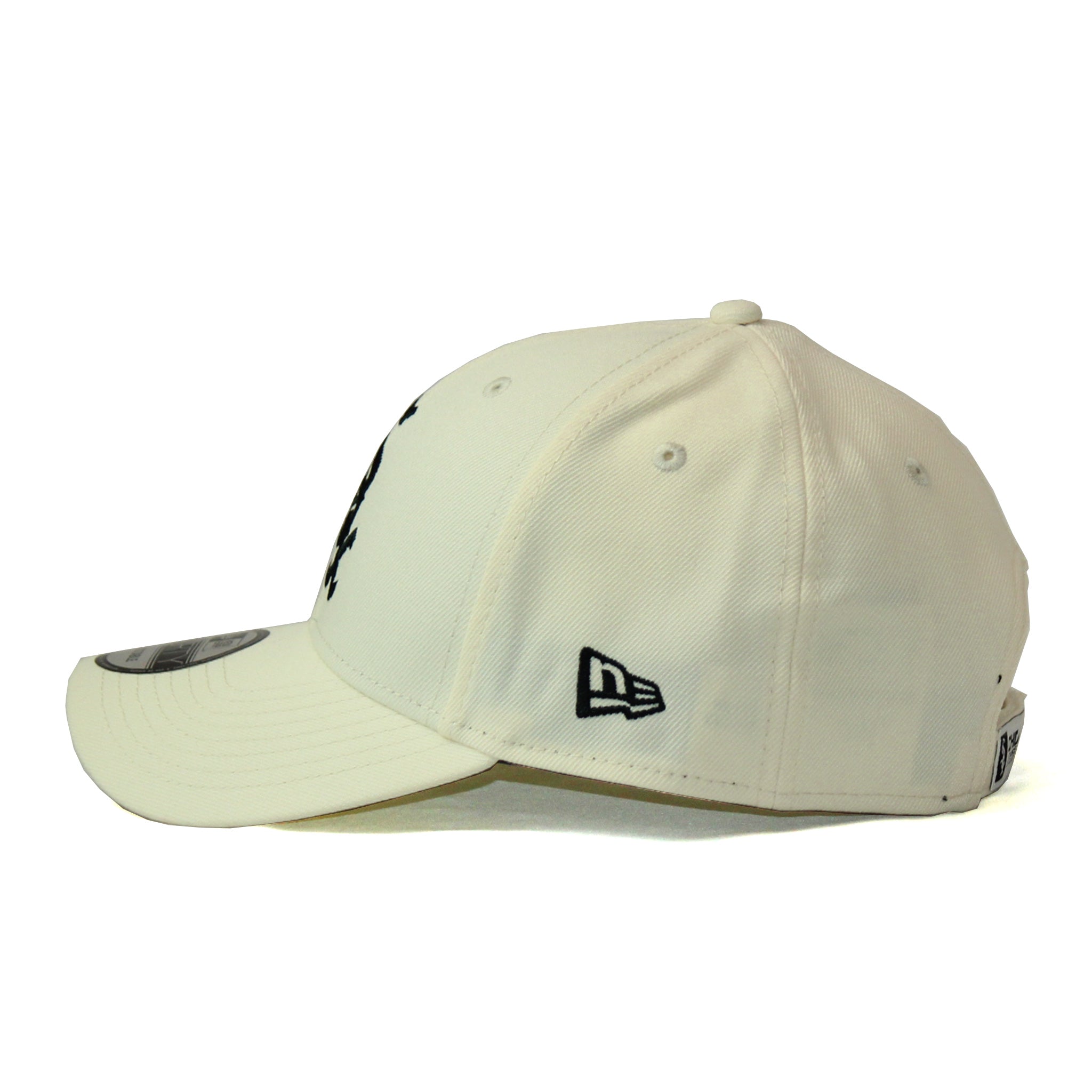 NEW ERA 9FORTY VS "CHICAGO WHITE SOX" WPACTH ADJUSTABLE CAP lightbeige/black  ニューエラ 940VS シカゴ ホワイト ソックス キャップ ライトベージュ×ブラック |【公式】帽子専門店 ATRENA（アトレナ） オンラインストア