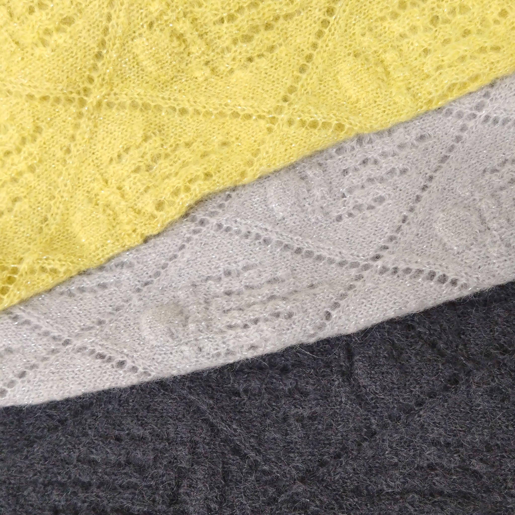 【NYANDER KNIT/ニャンダーニット】 ALPACA CATS CLAW △SHAWL