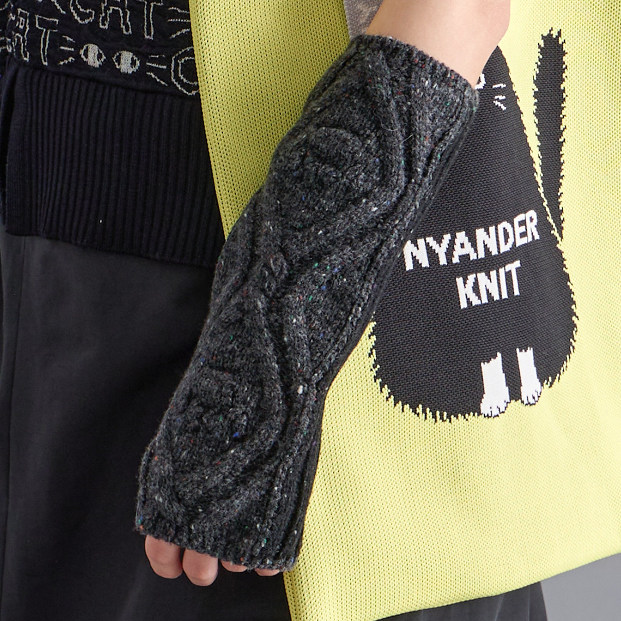 【NYANDER KNIT/ニャンダーニット】STARDUST ARM WARMER