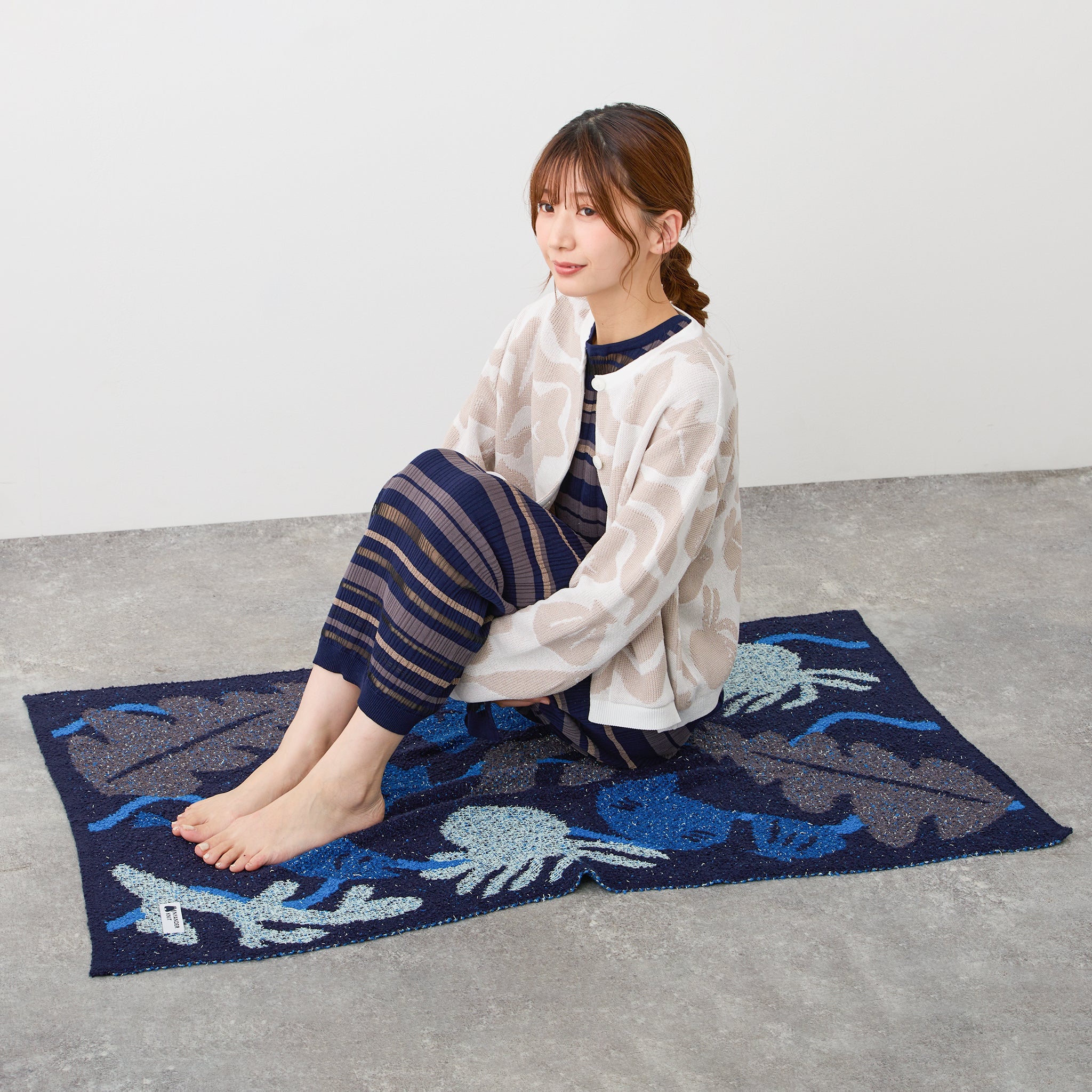 NYANDER KNIT/ニャンダーニット】NYANDER KNIT BLANKET